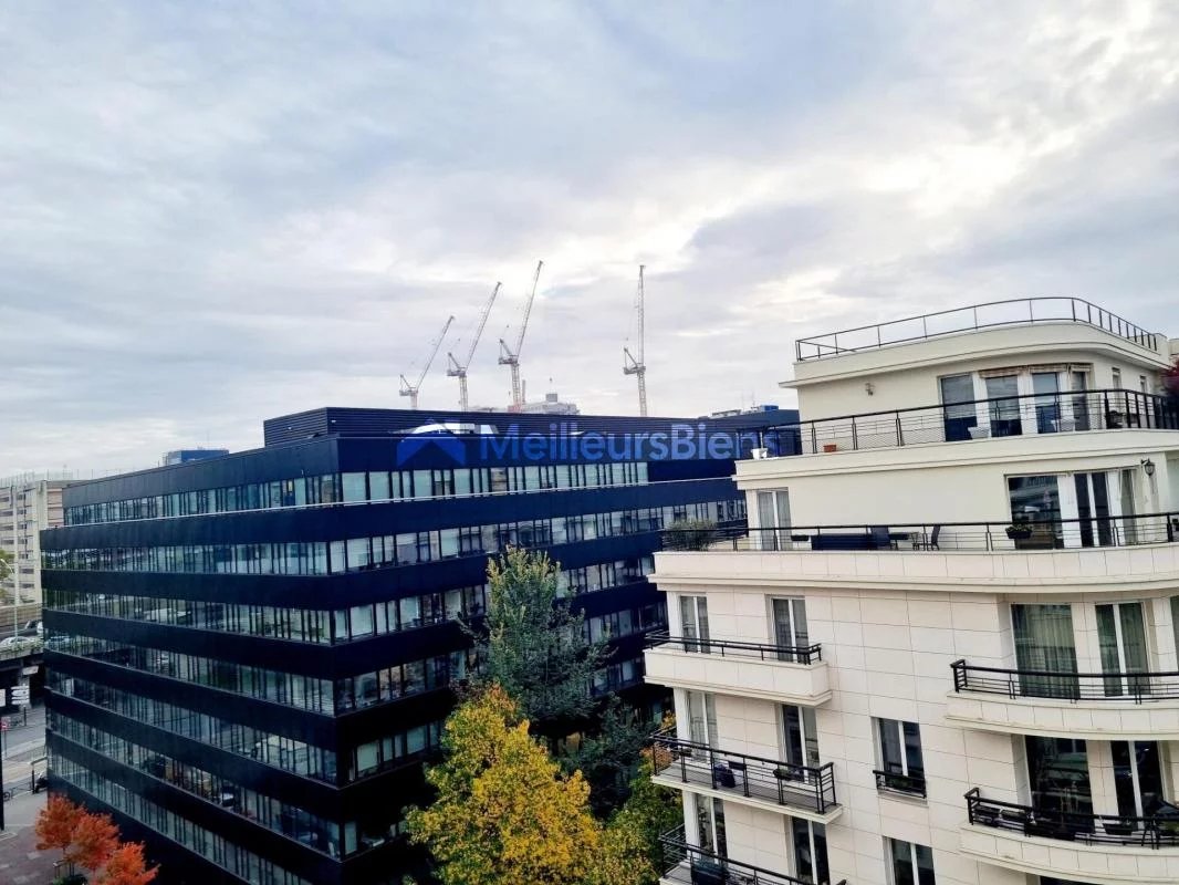 ISSY les Moulineaux F3 au 7ème ciel avec deux balcons