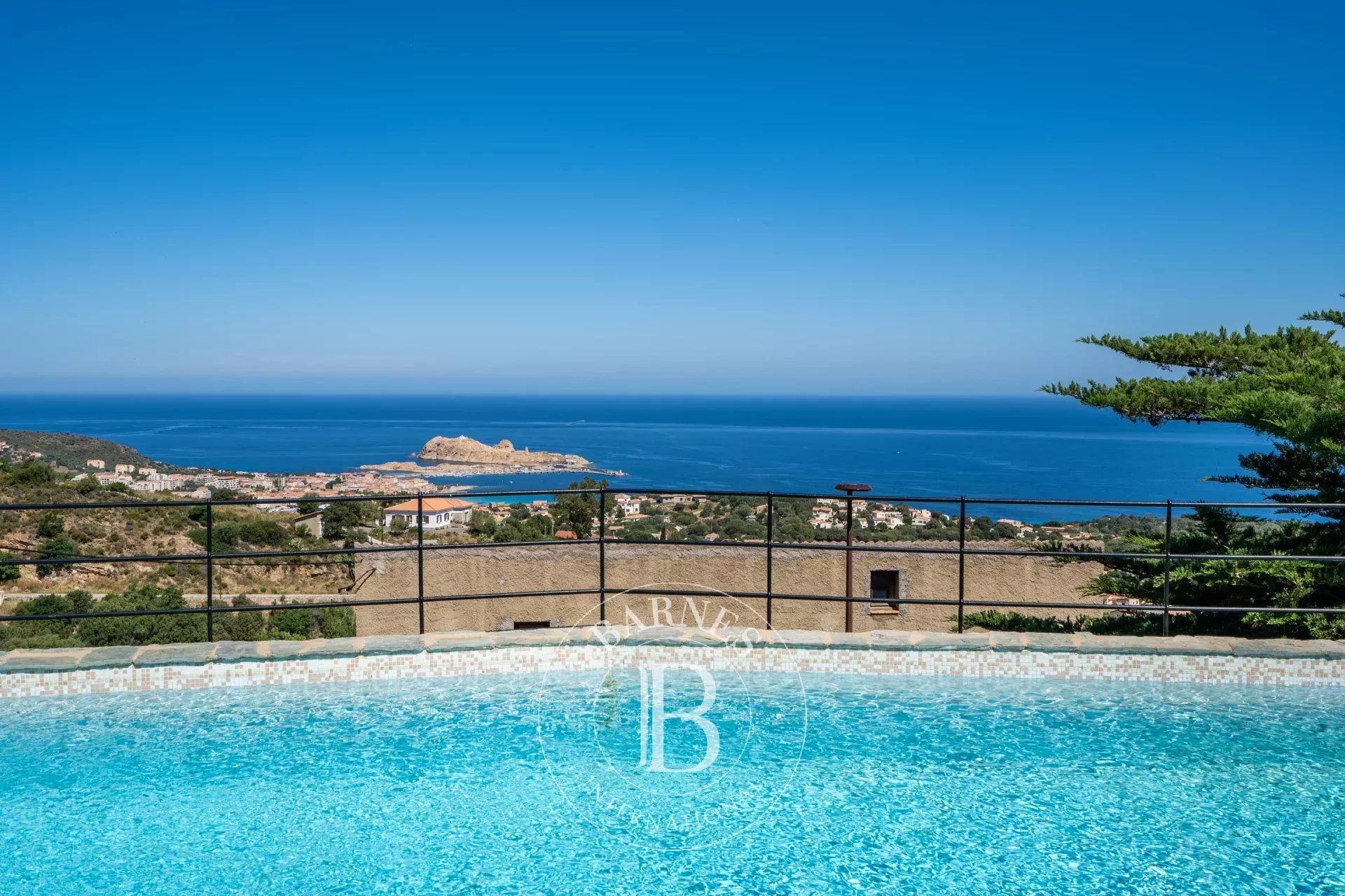 Вилла L'Île-Rousse