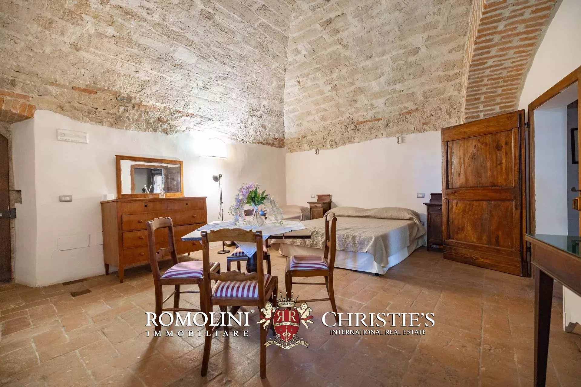 80 Bedroom Villa/Townhouse's Image 69