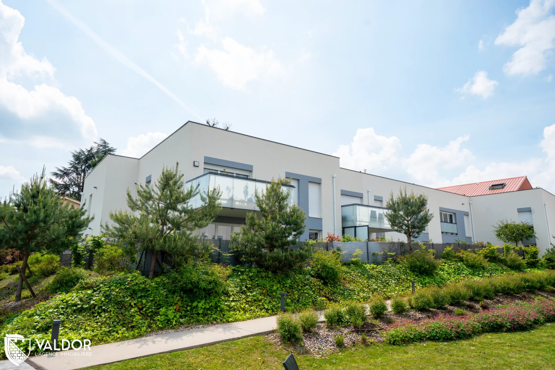 Appartement  Rez-de-jardin de 69m² avec jardin