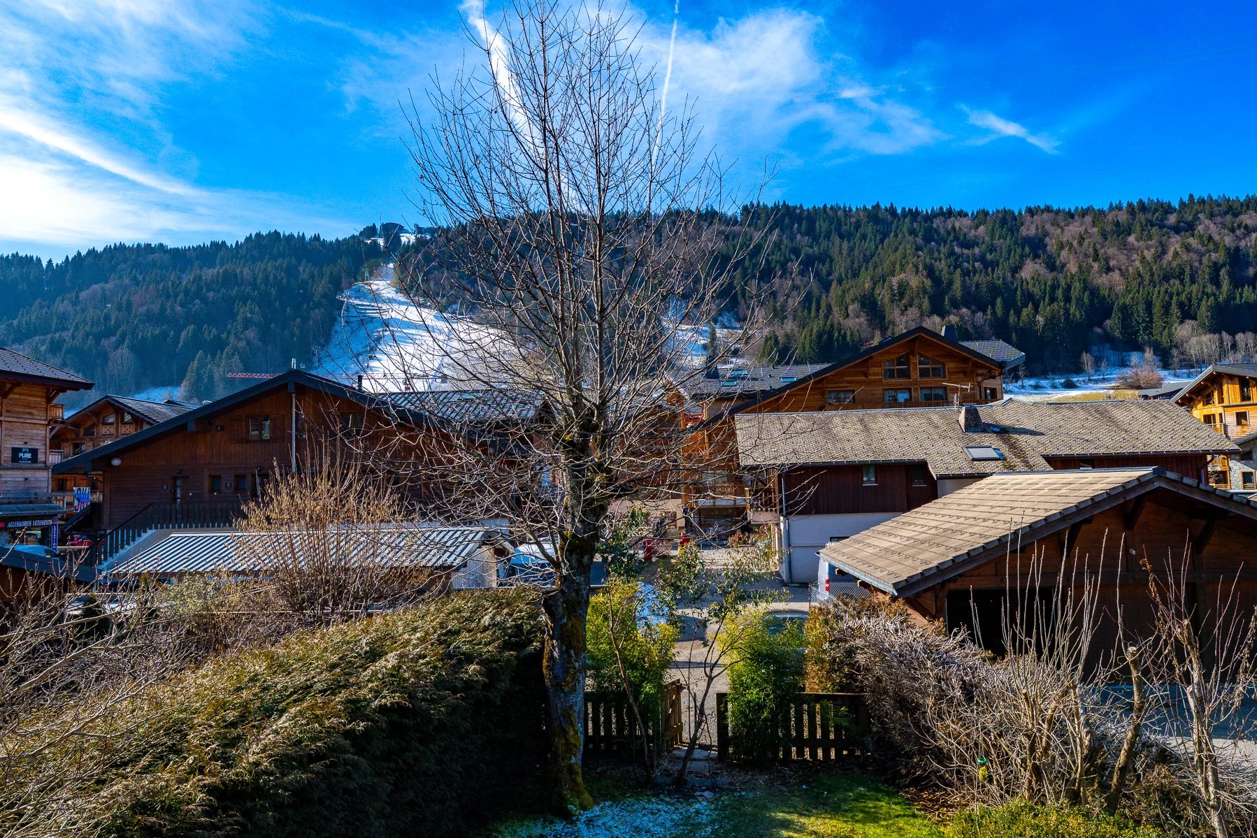 Photo of MORZINE - A renovation project in the hyper-centre of Morzine, steps from the cable car
