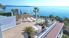 Waterfront penthouse in the prestigious area Cannes — photo 1 of 7