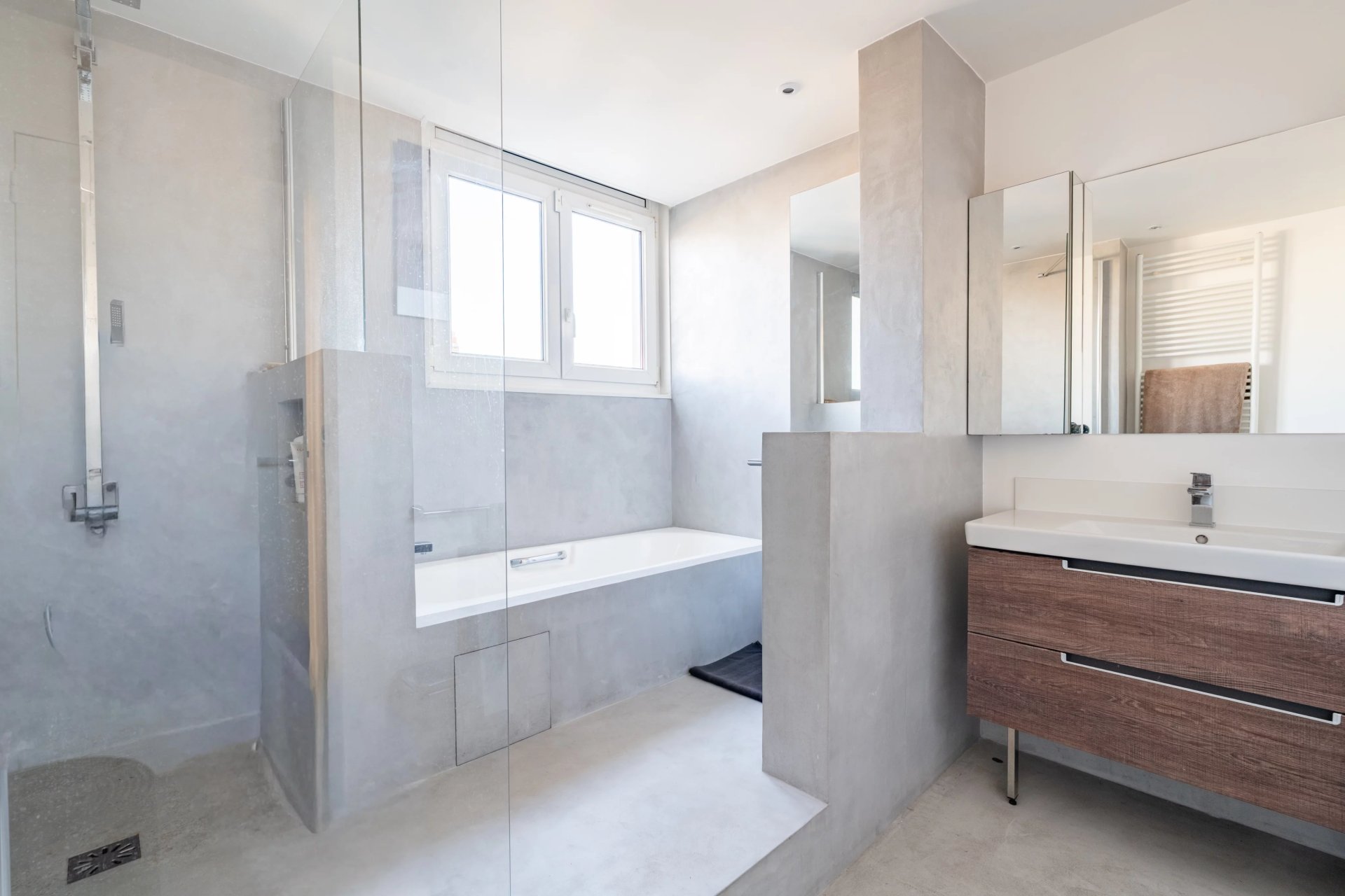 2 Bedroom Apartment/Flat's Image 6