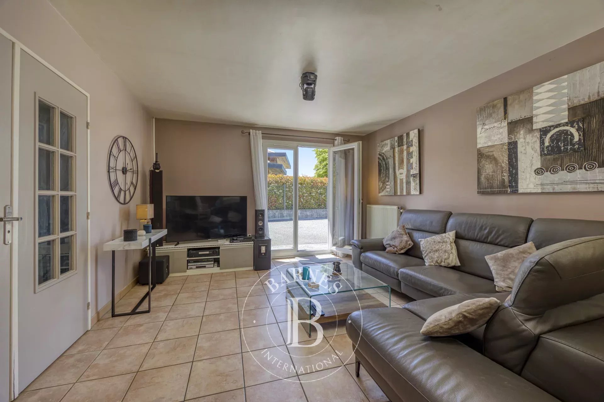 BARNES GENEVOIS - NEYDENS - MAISON DE PLAIN-PIED - picture 8