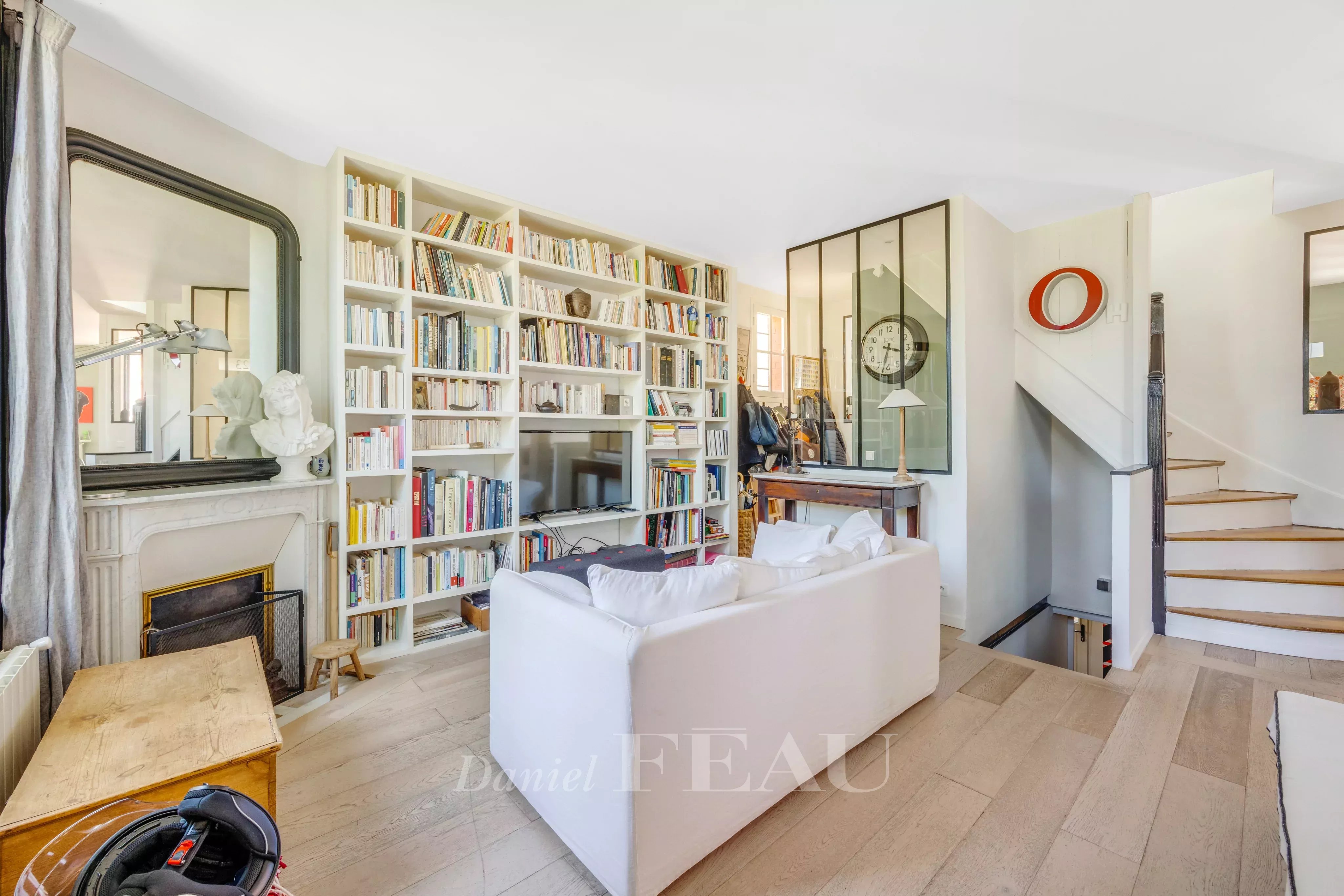 Sale House Suresnes
