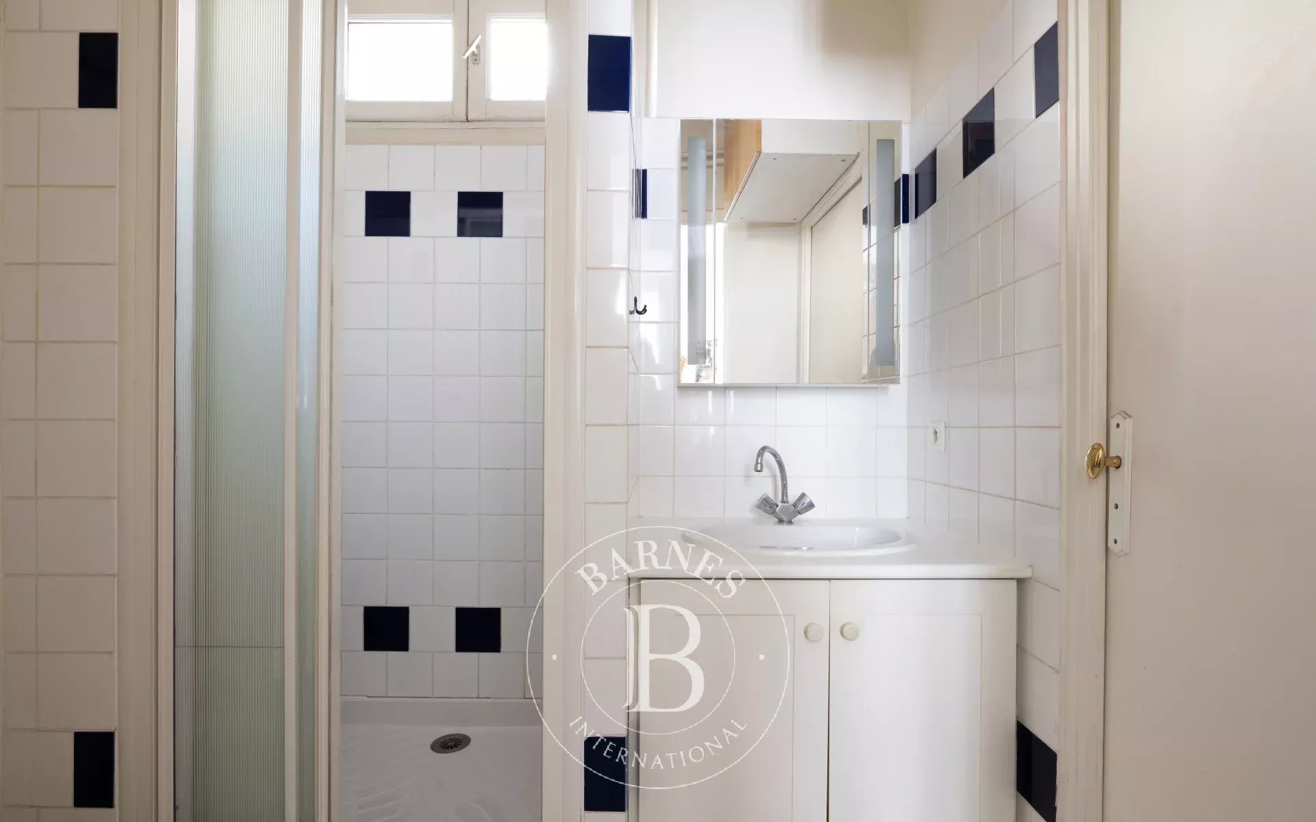 Daire Paris 9ème - picture 13