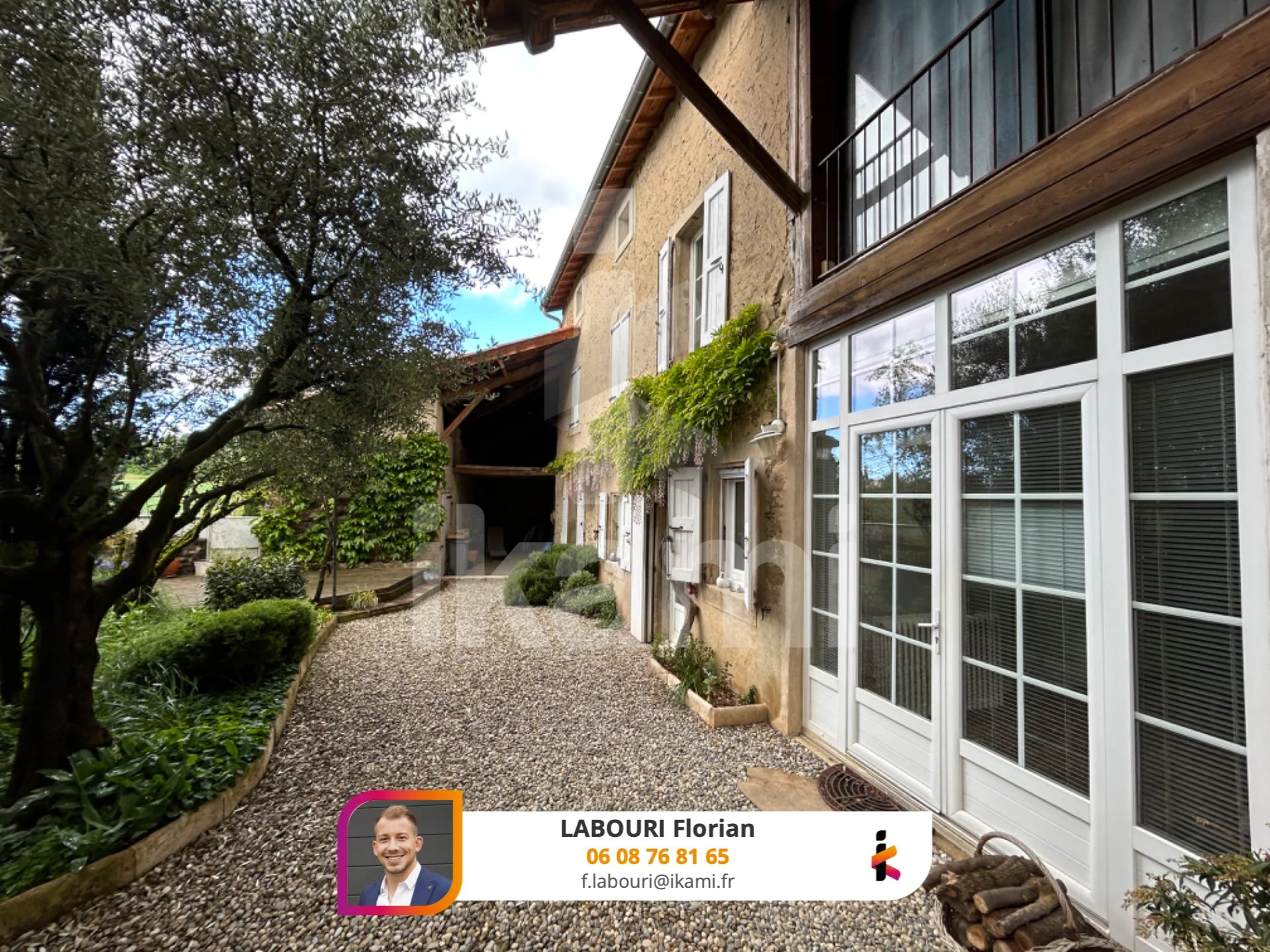 À Génissieux (26), maison avec terrasse 6 pièces