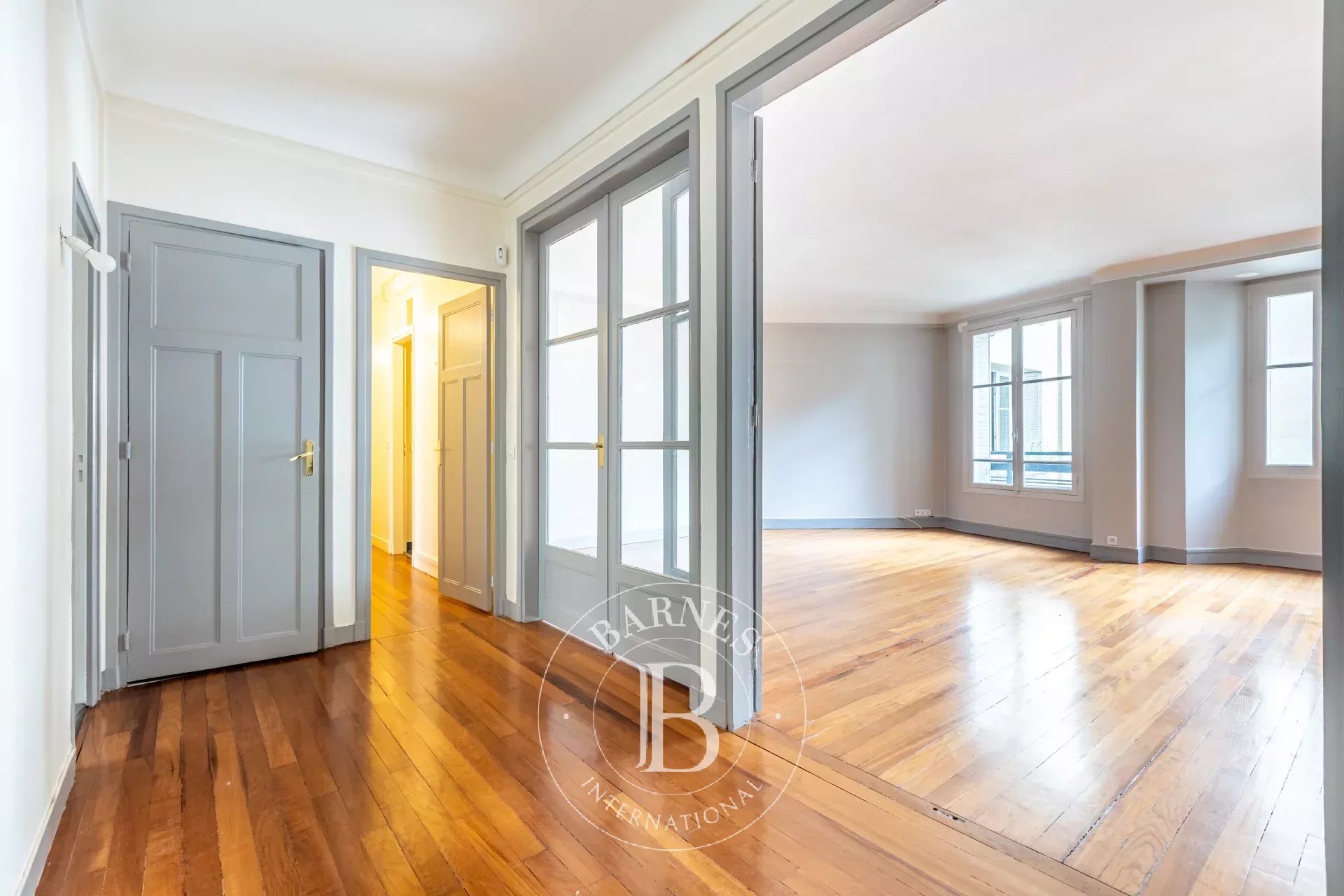 Sole agent - Paris 16 - Assomption - 3-bed apartment