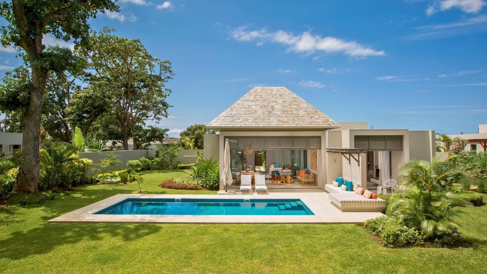 Sale Villa Beau Champ