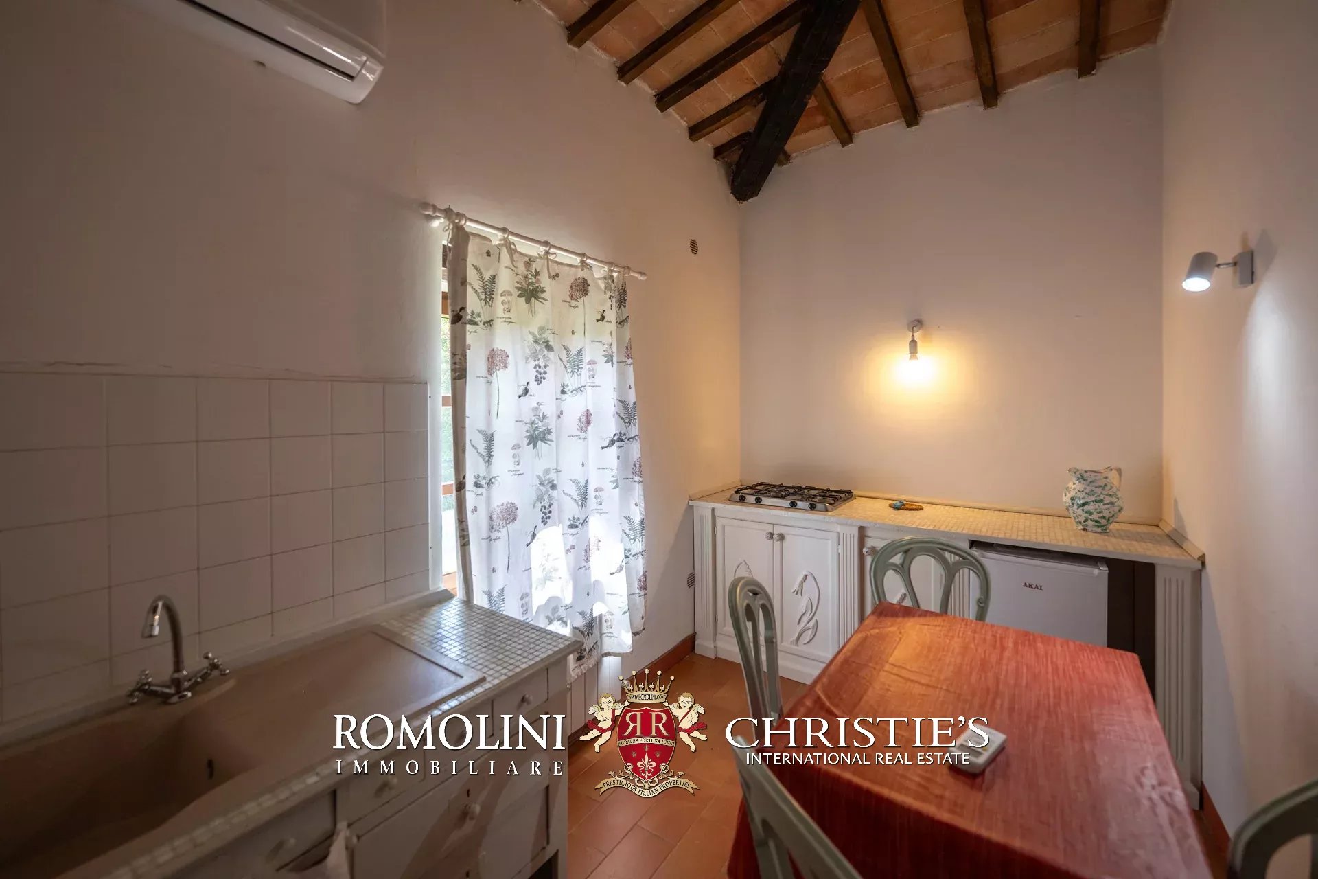 26 Bedroom Villa/Townhouse's Image 57