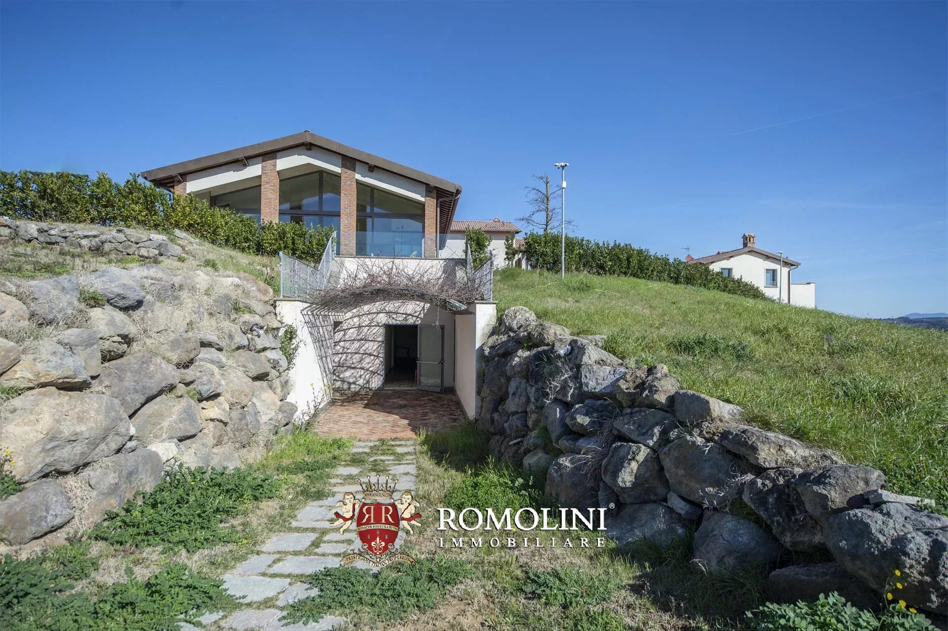 11 Bedroom Vineyard's Image 28