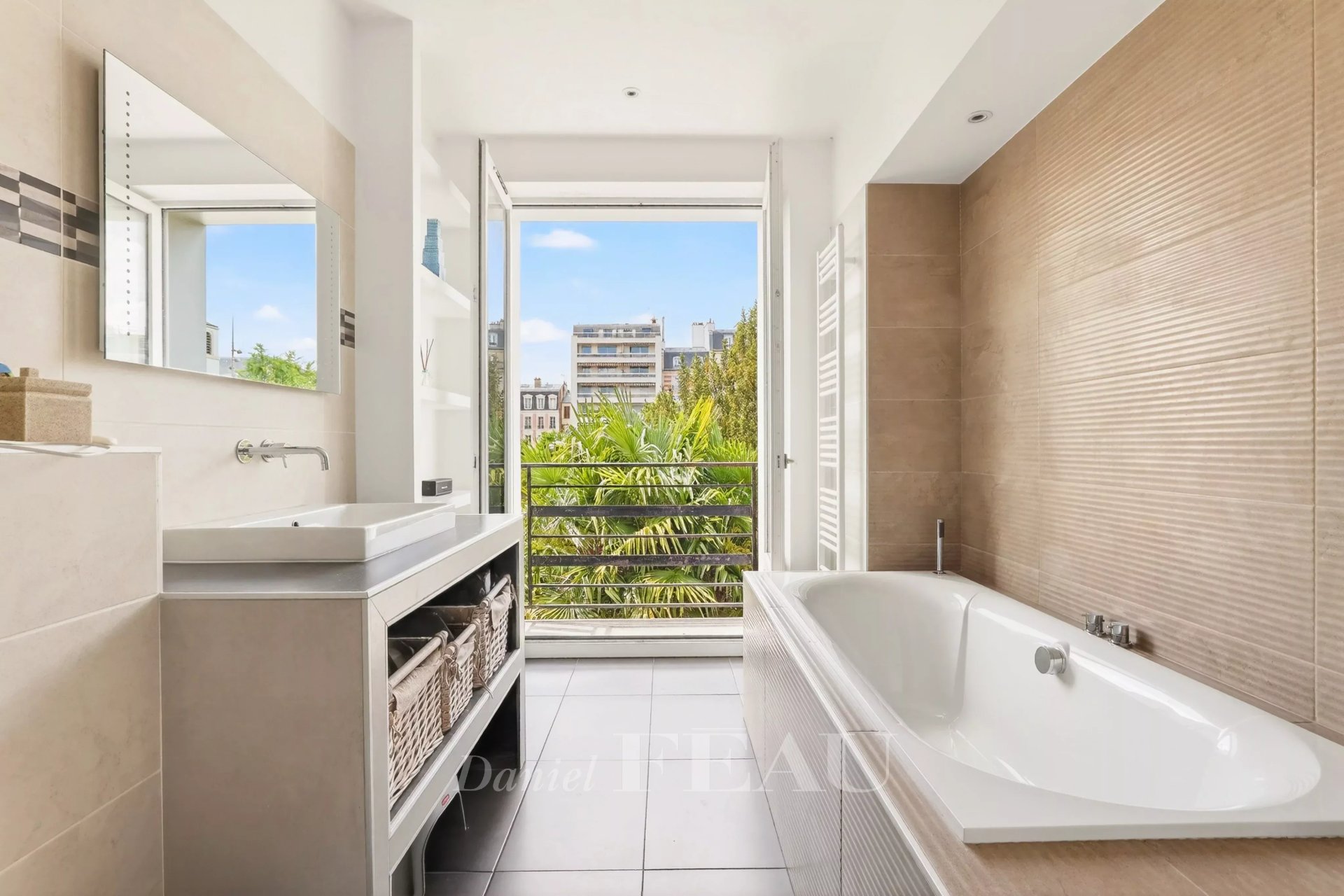 7 Bedroom Villa/Townhouse's Image 22
