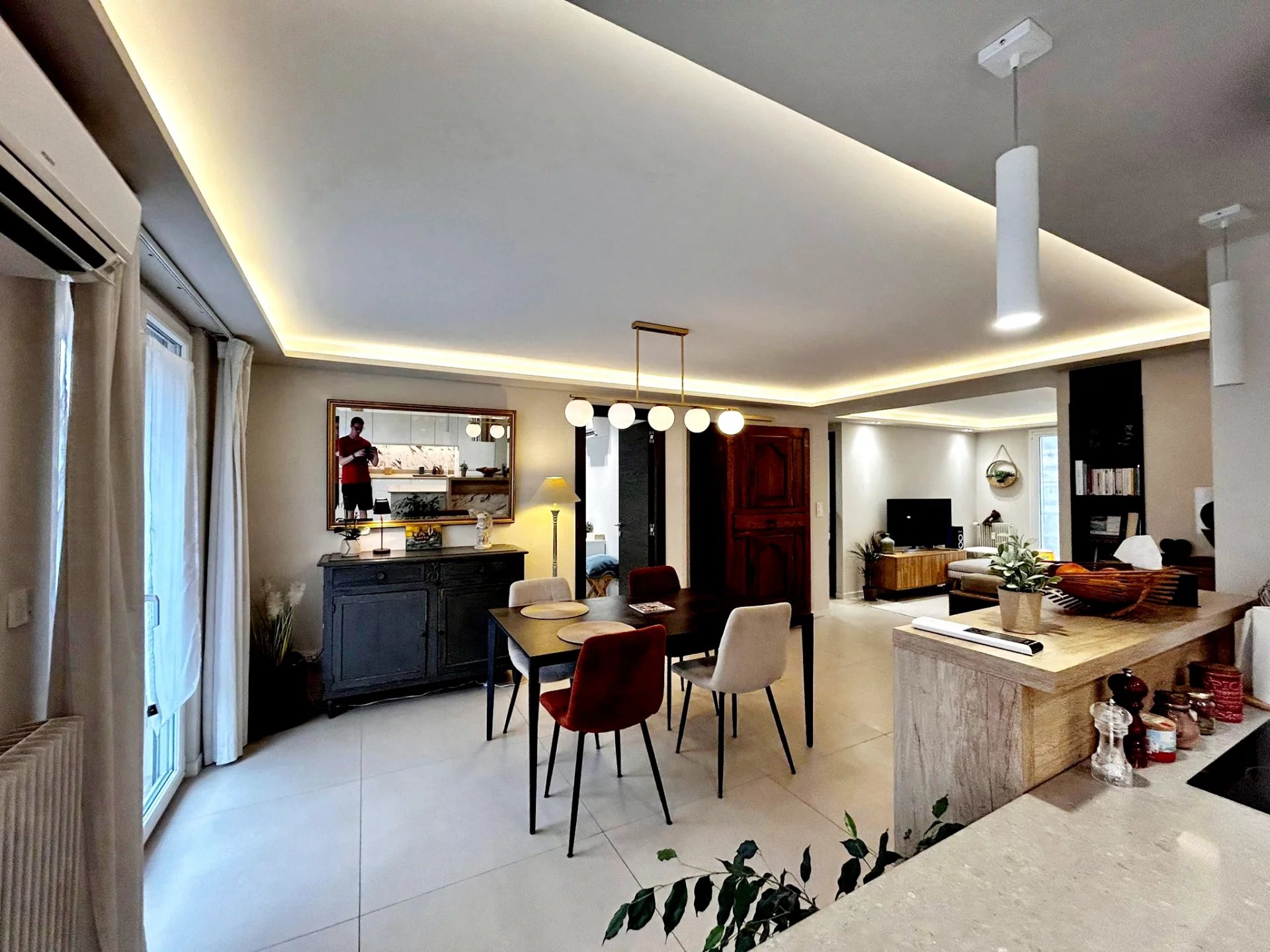 Agence immobilière de 