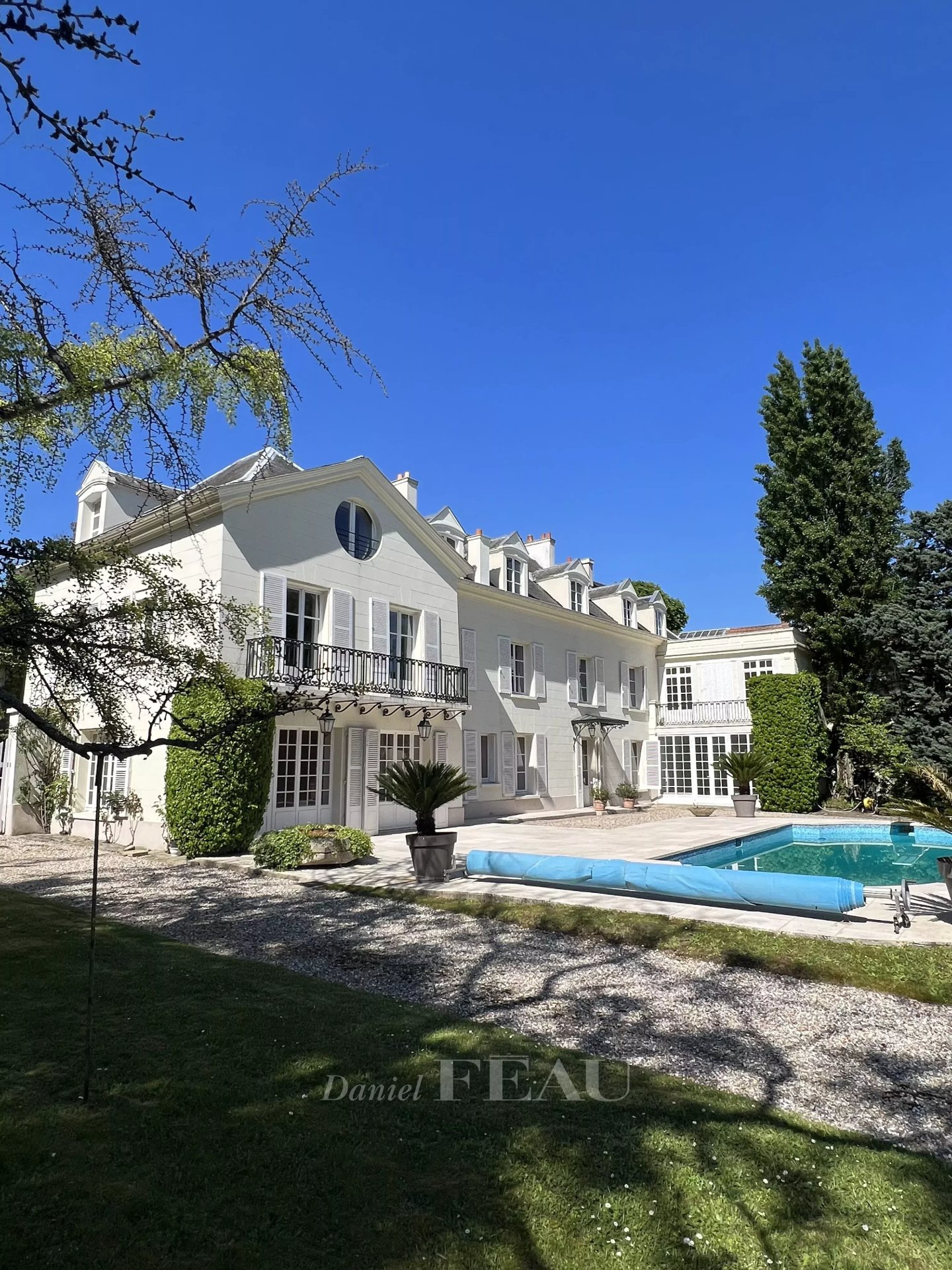 10 Bedroom Villa/Townhouse's Image 8