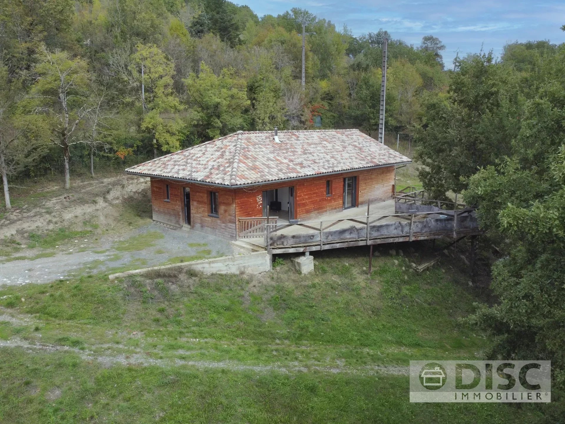 Maison de plain-pied en ossature bois avec jardin de 3000m².