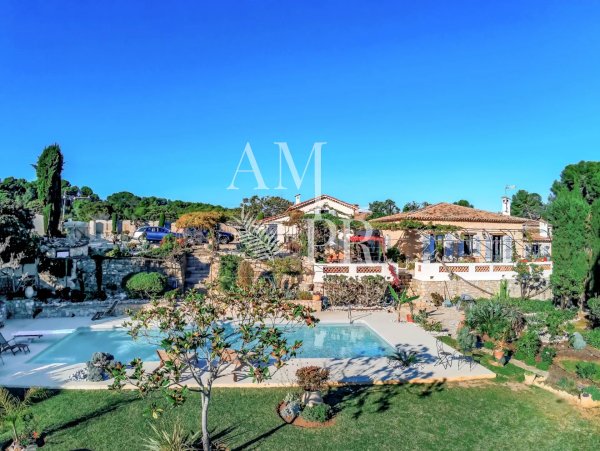 Great potential- Amazing sea view villa - Antibes — photo 4