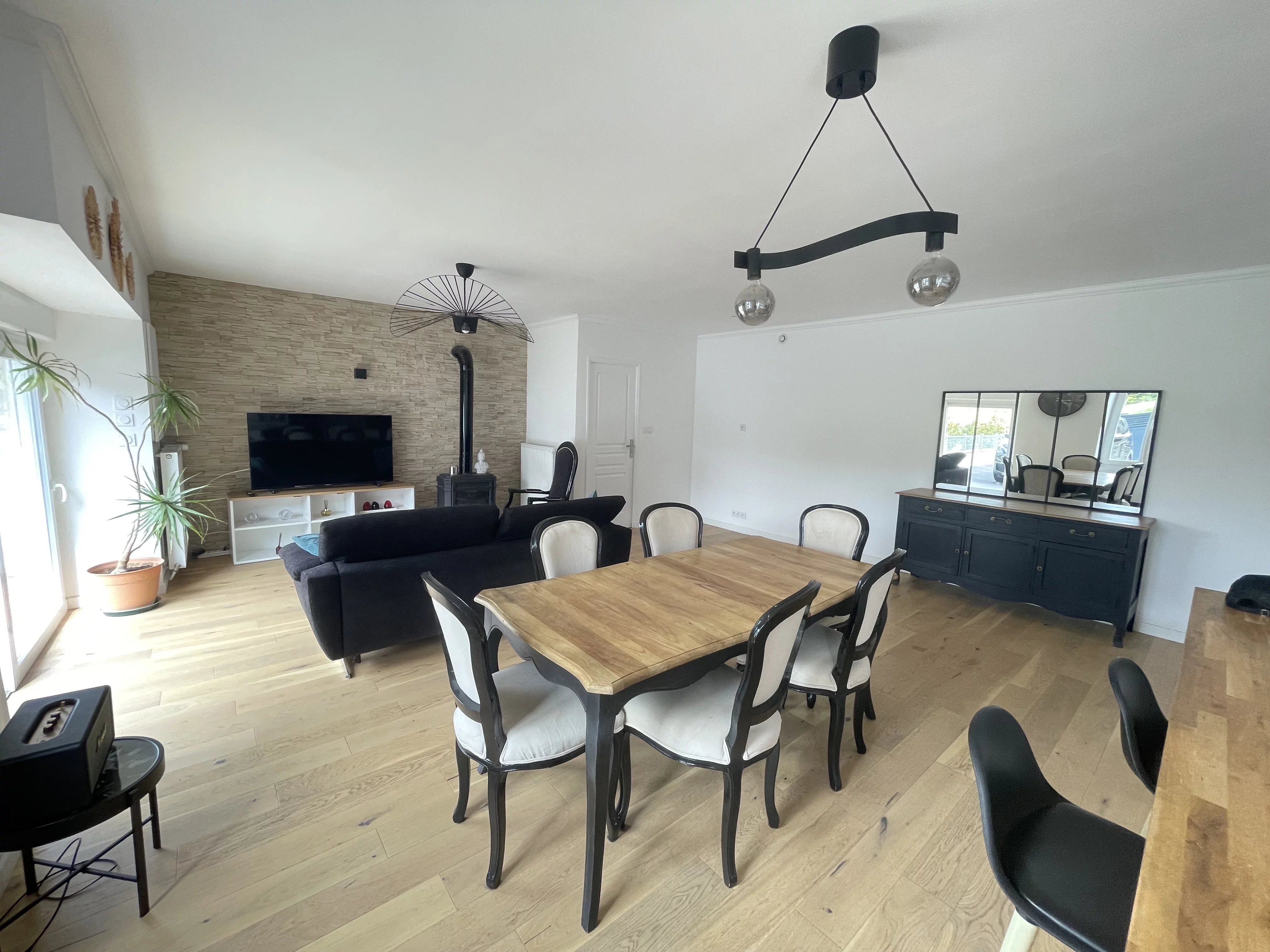 Un havre de paix à proximité de Dinan – Maison en pierre rénovée