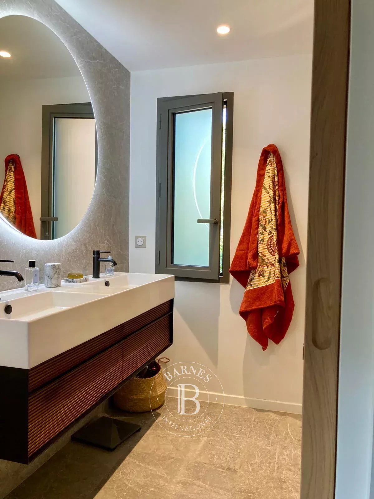 Daire Grimaud - picture 17