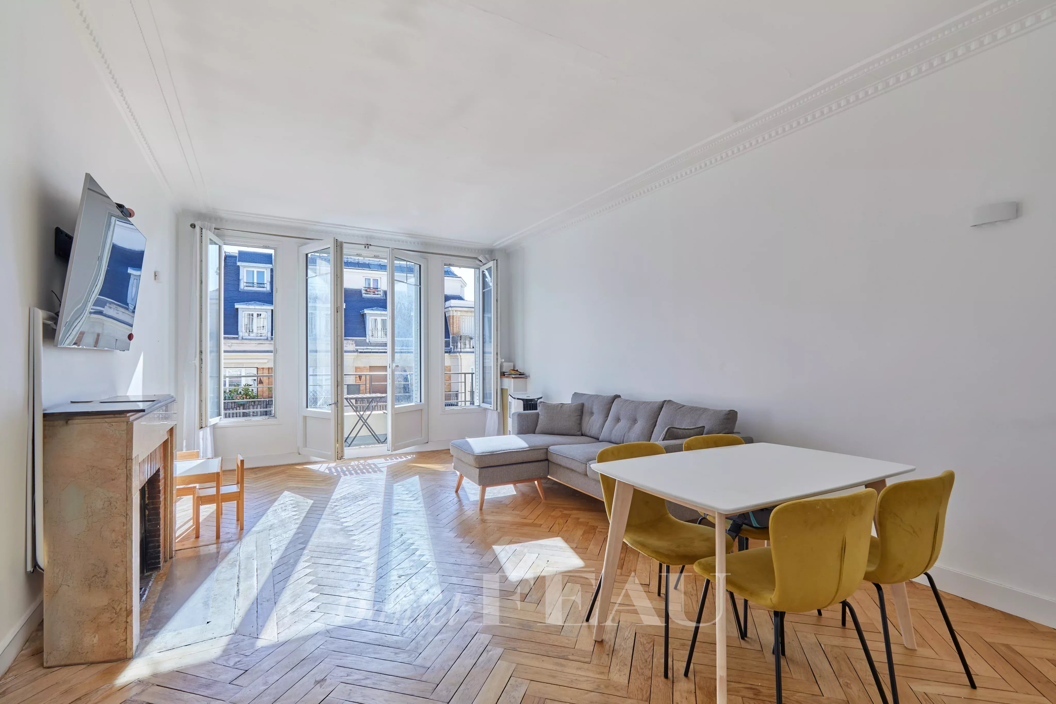 Paris XVIIe - Dardanelles - 3 chambres - balcons.