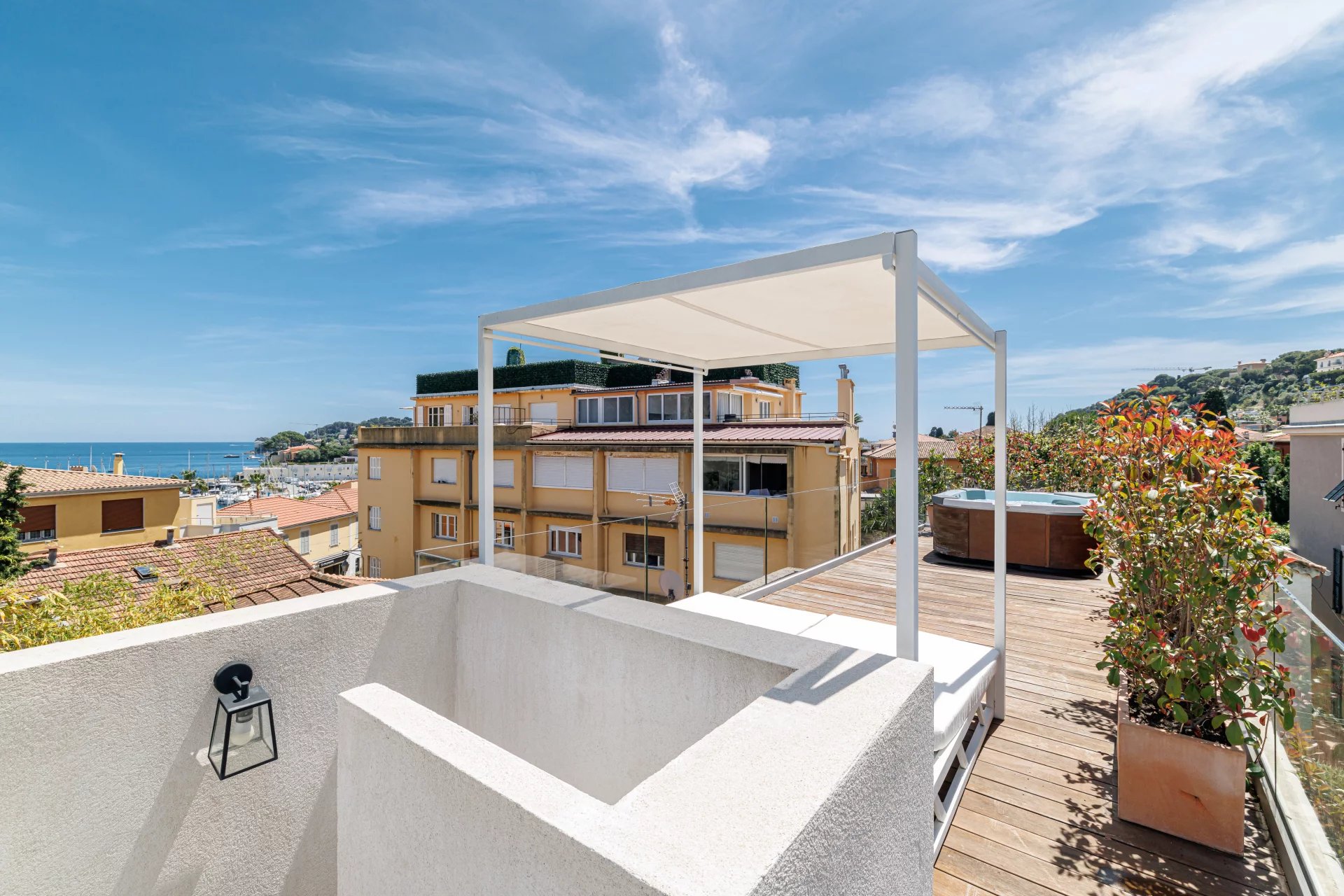 Agence immobilière de 