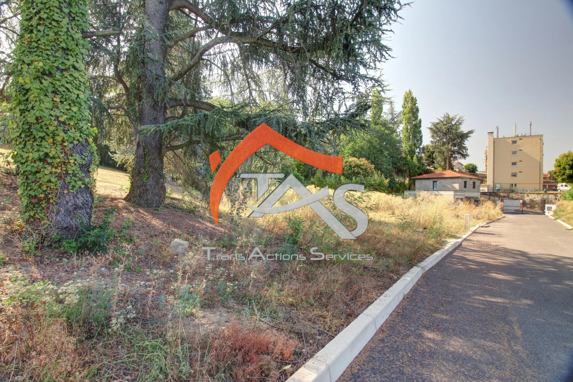 Parcelle de terrain 828m² secteur résidentiel - Photo 4