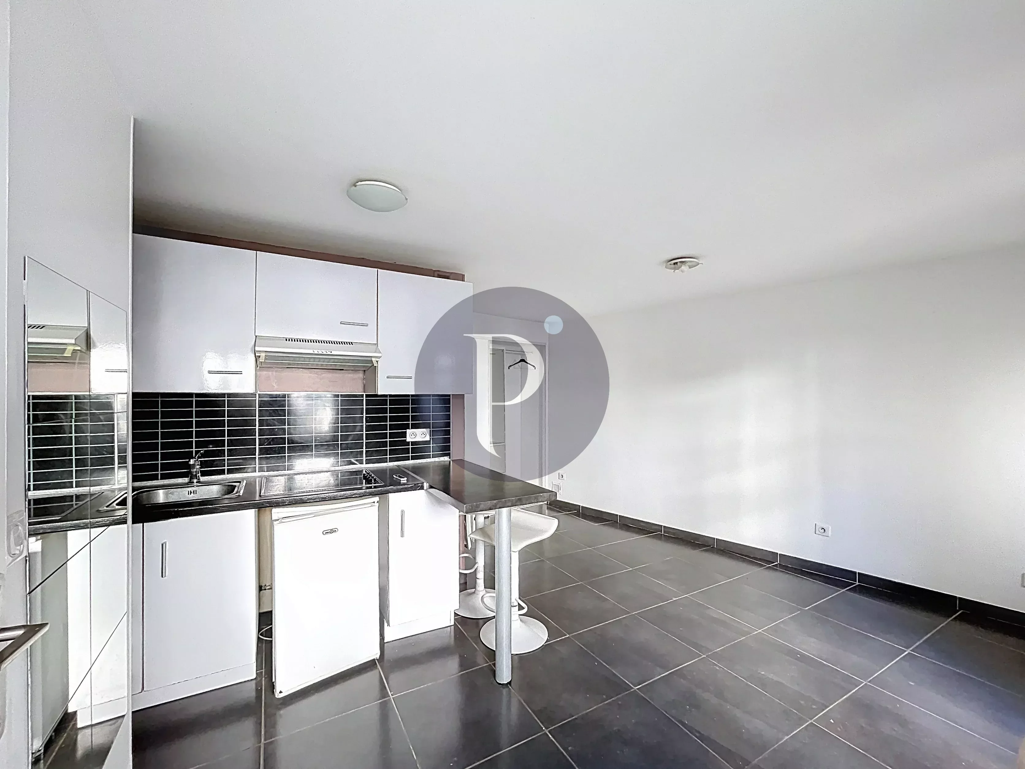 vente-appartement-1-piece-villeneuve-le-roi-86836361