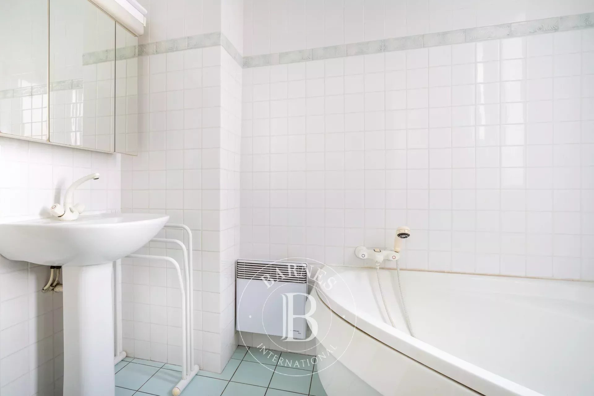 Daire Paris 11ème - picture 11