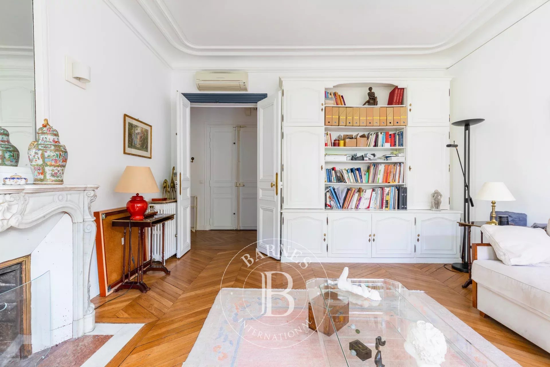 Daire Paris 4ème - picture 8