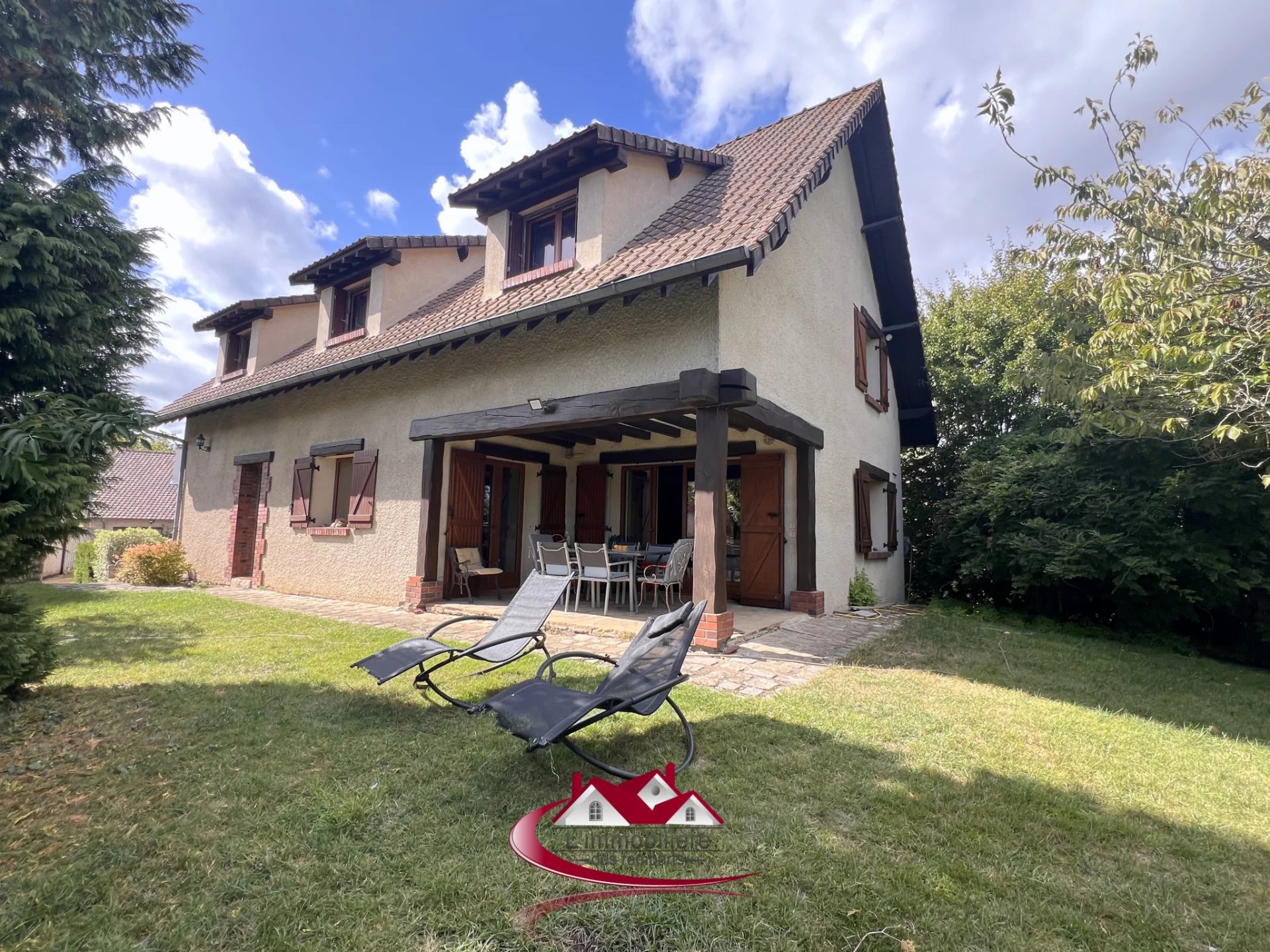 Maison avec maison d'amis à Bu