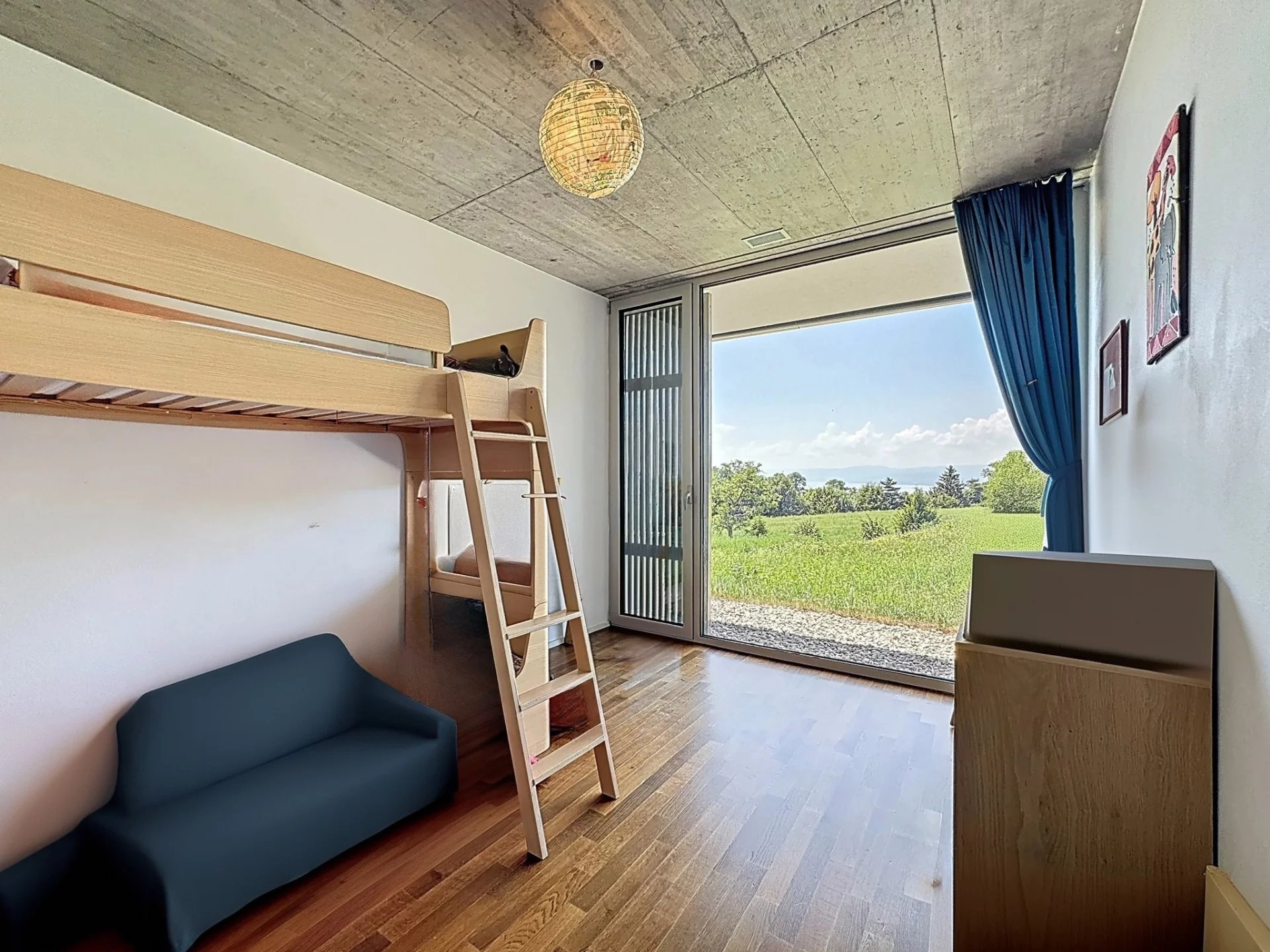 Magnifique appartement avec vue lac