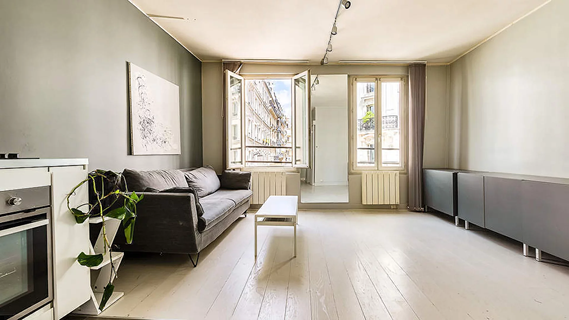 Paris 18e - ABBESSES / MONTMARTRE -