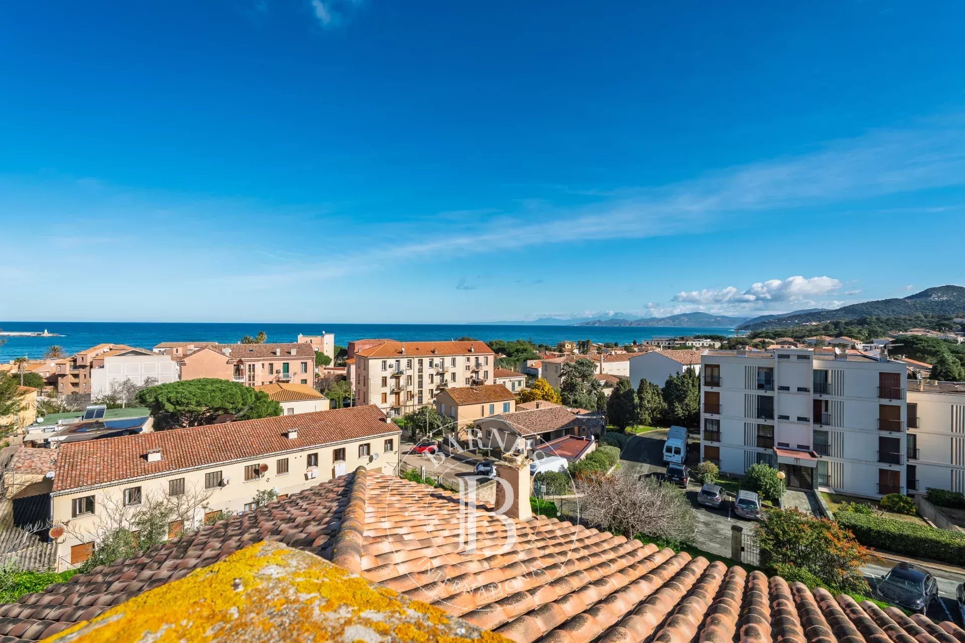 L'Île-Rousse  - Villa 18 Pi&egrave;ces 10 Chambres - picture 3