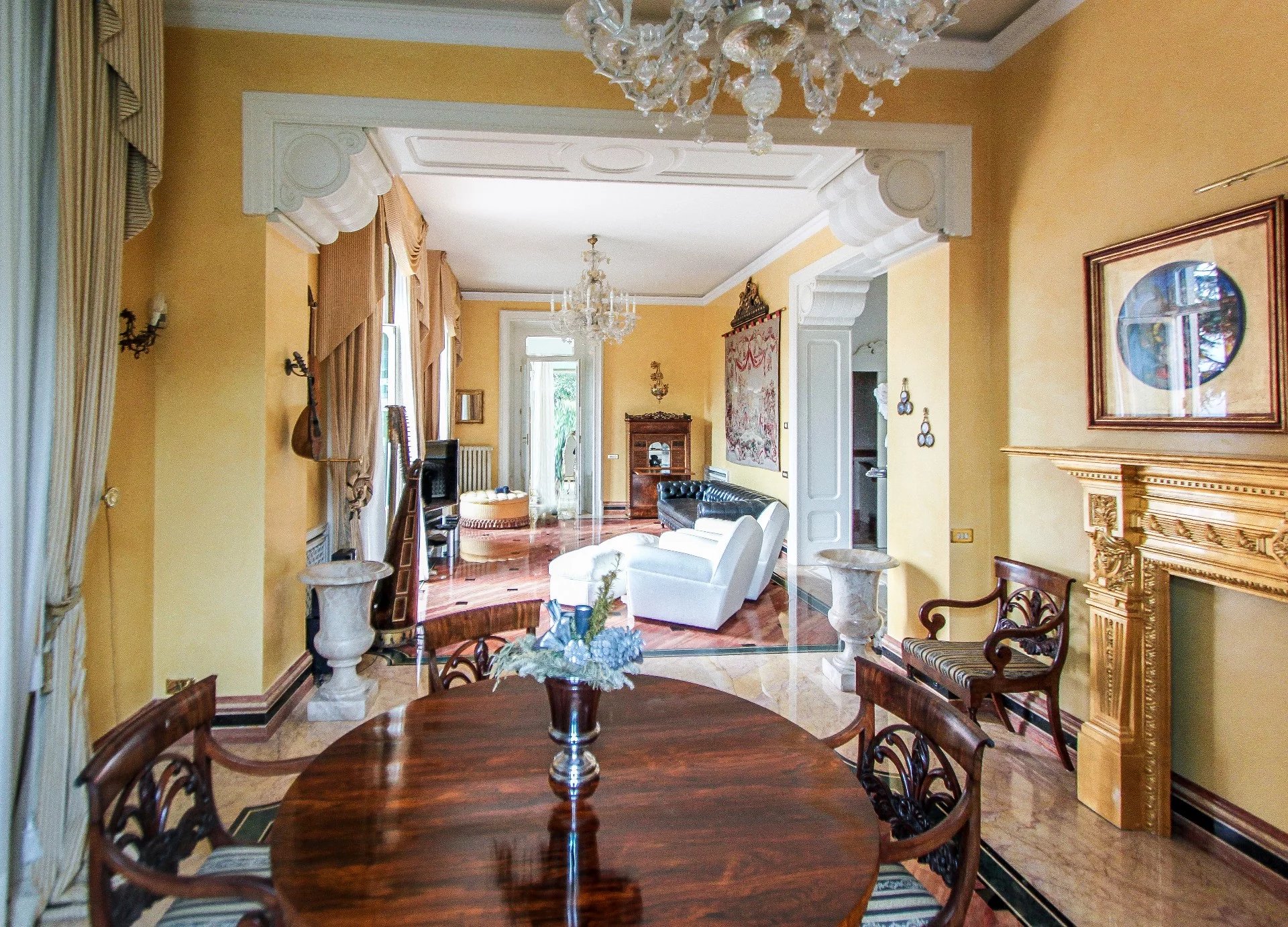 Villa Cernobbio - picture 10 title=
