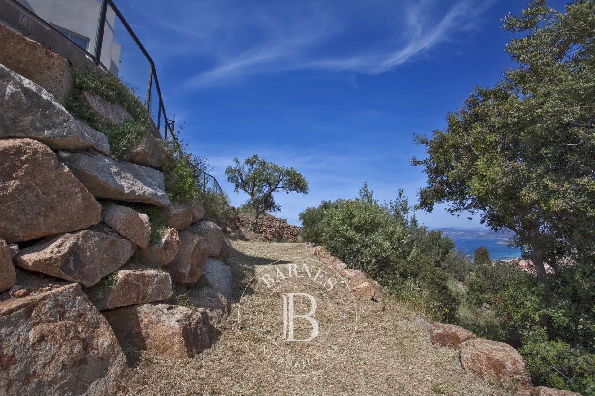 L'Ile Rousse, contemporary villa 5 bedrooms, panoramic sea and mountains views - picture 15