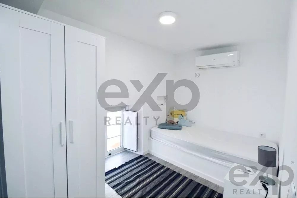 "Elegant Coastal Villa in Fuseta: Your Dream Home" 85949001 image 16