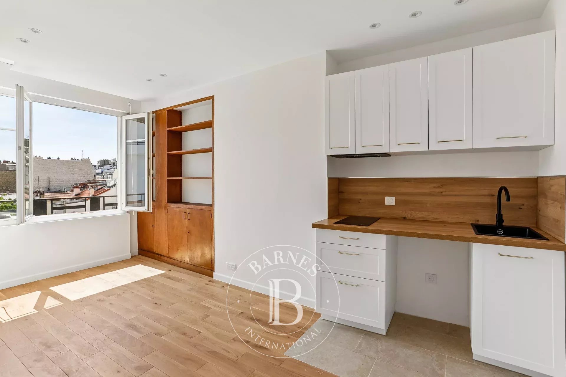 Apartment Paris 75016  -  ref 87072230 (picture 2)