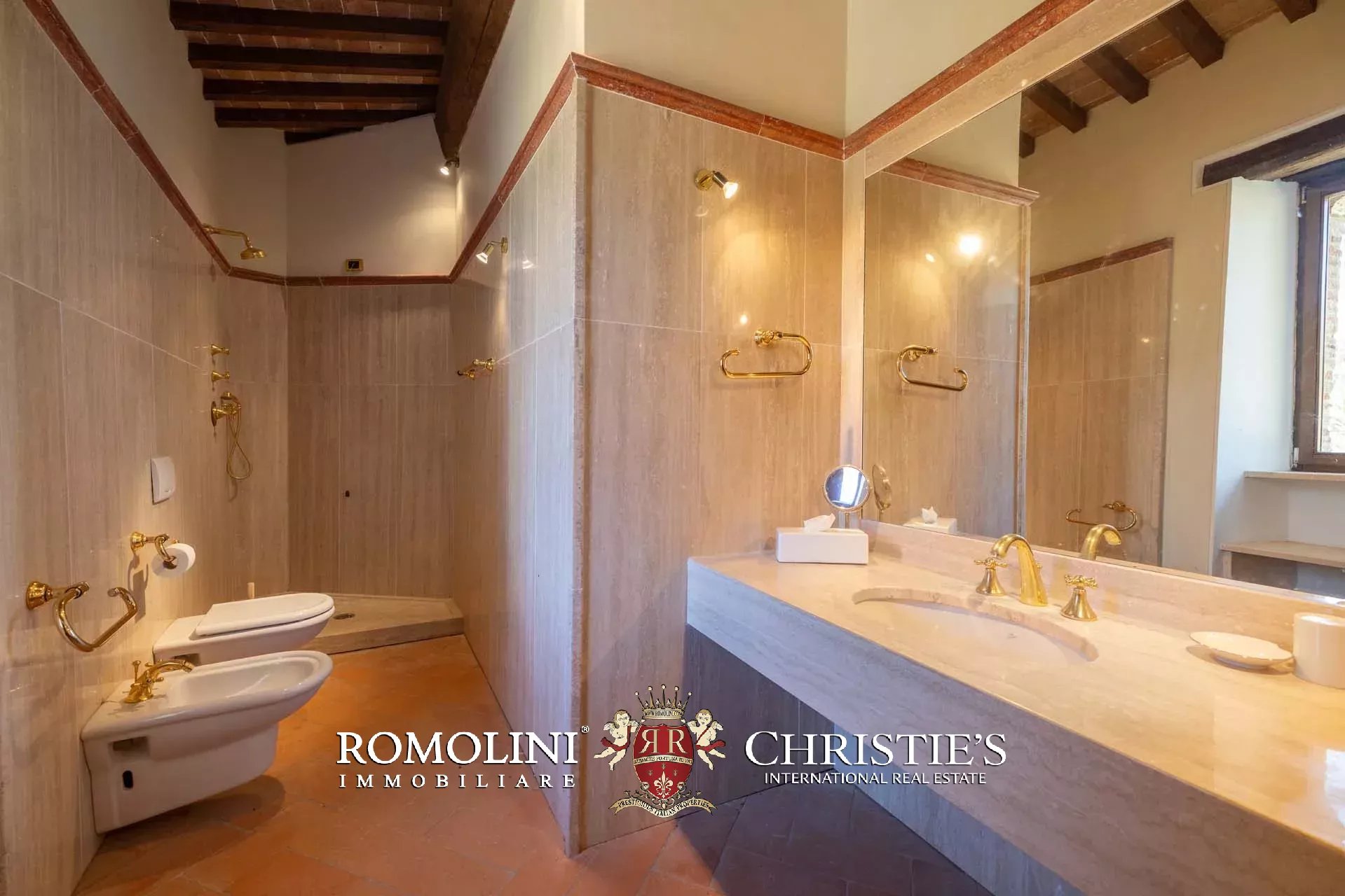 10 Bedroom Villa/Townhouse's Image 102