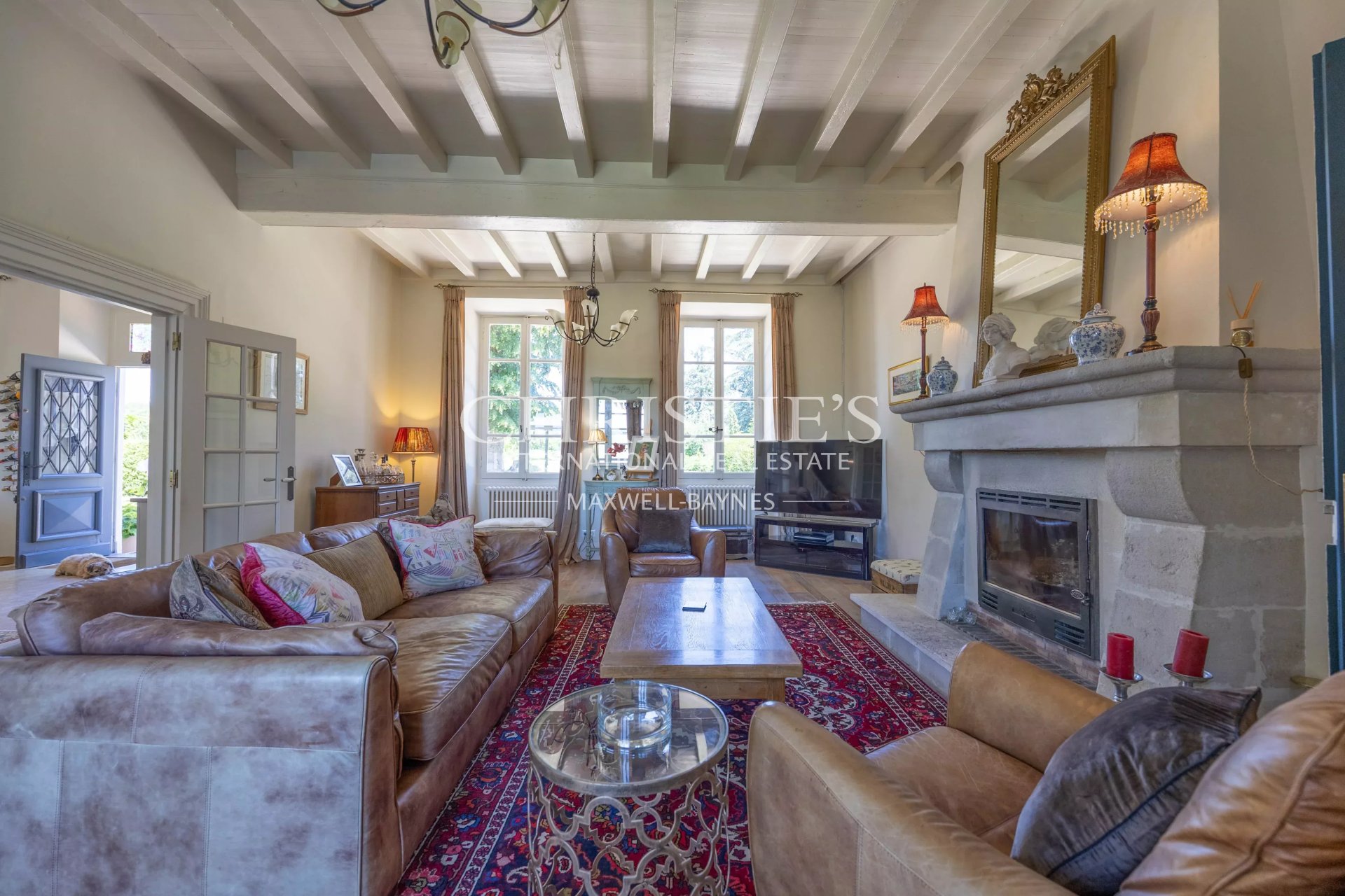 5 Bedroom Villa/Townhouse's Image 7