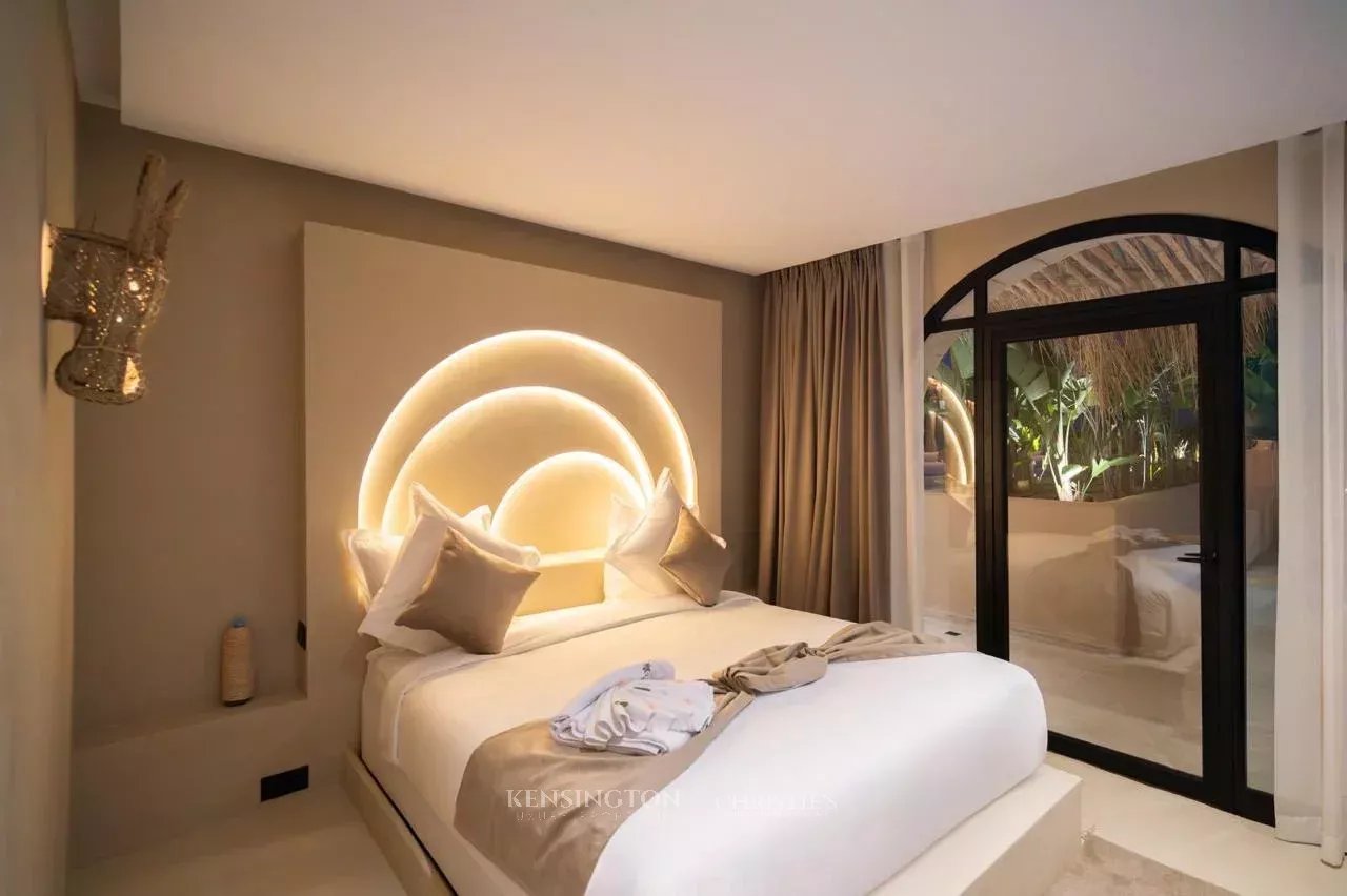 7 Bedroom Villa/Townhouse's Image 12