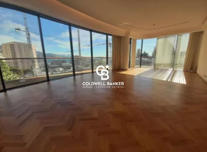 CARRE D'OR / DUPLEX 5 PIECES