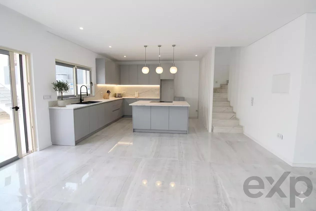 3+ 1 Modern Luxury Villa with Pool 86869753 image 6
