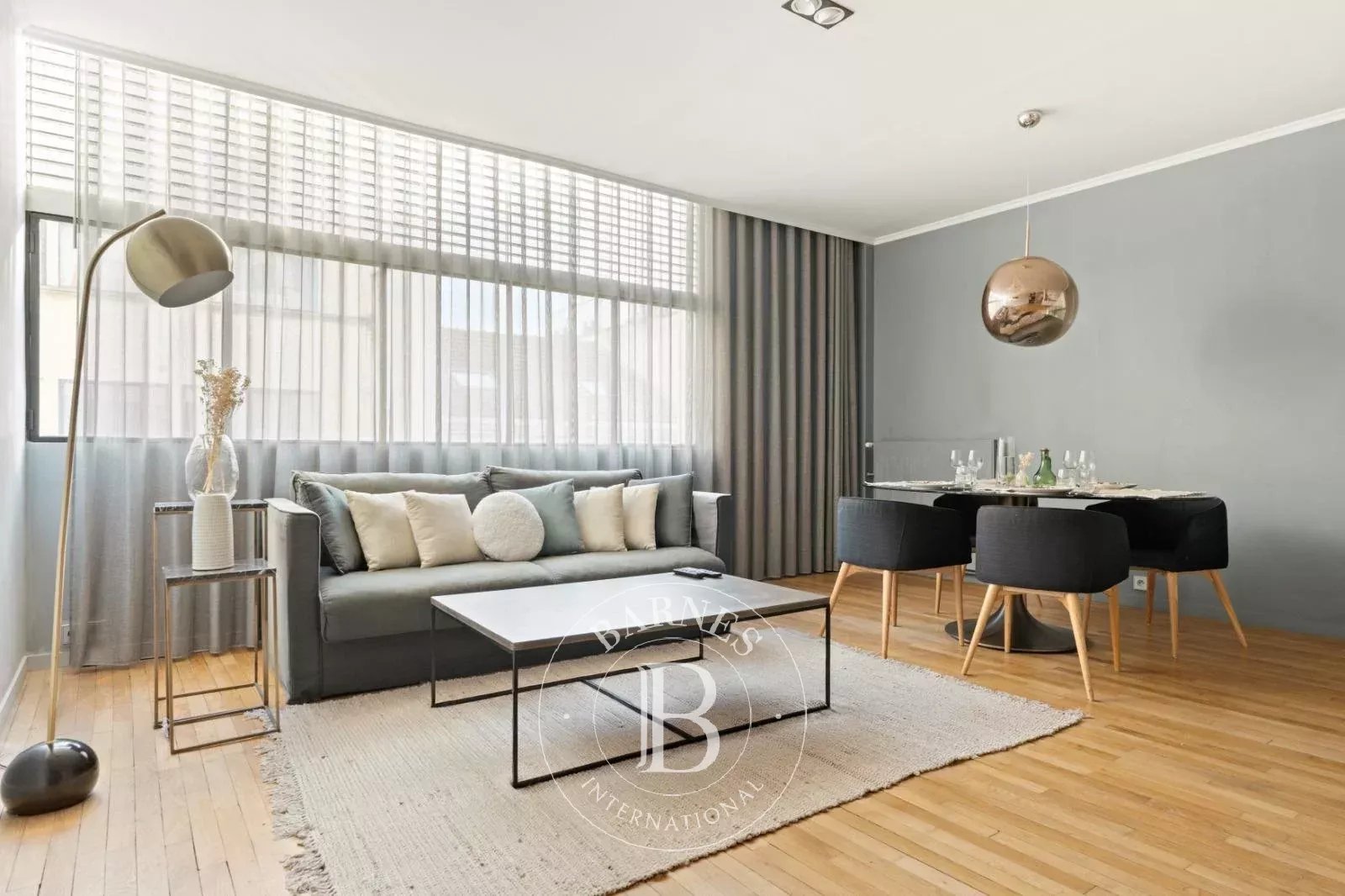 Apartment Paris 75008  -  ref 87088103 (picture 3)