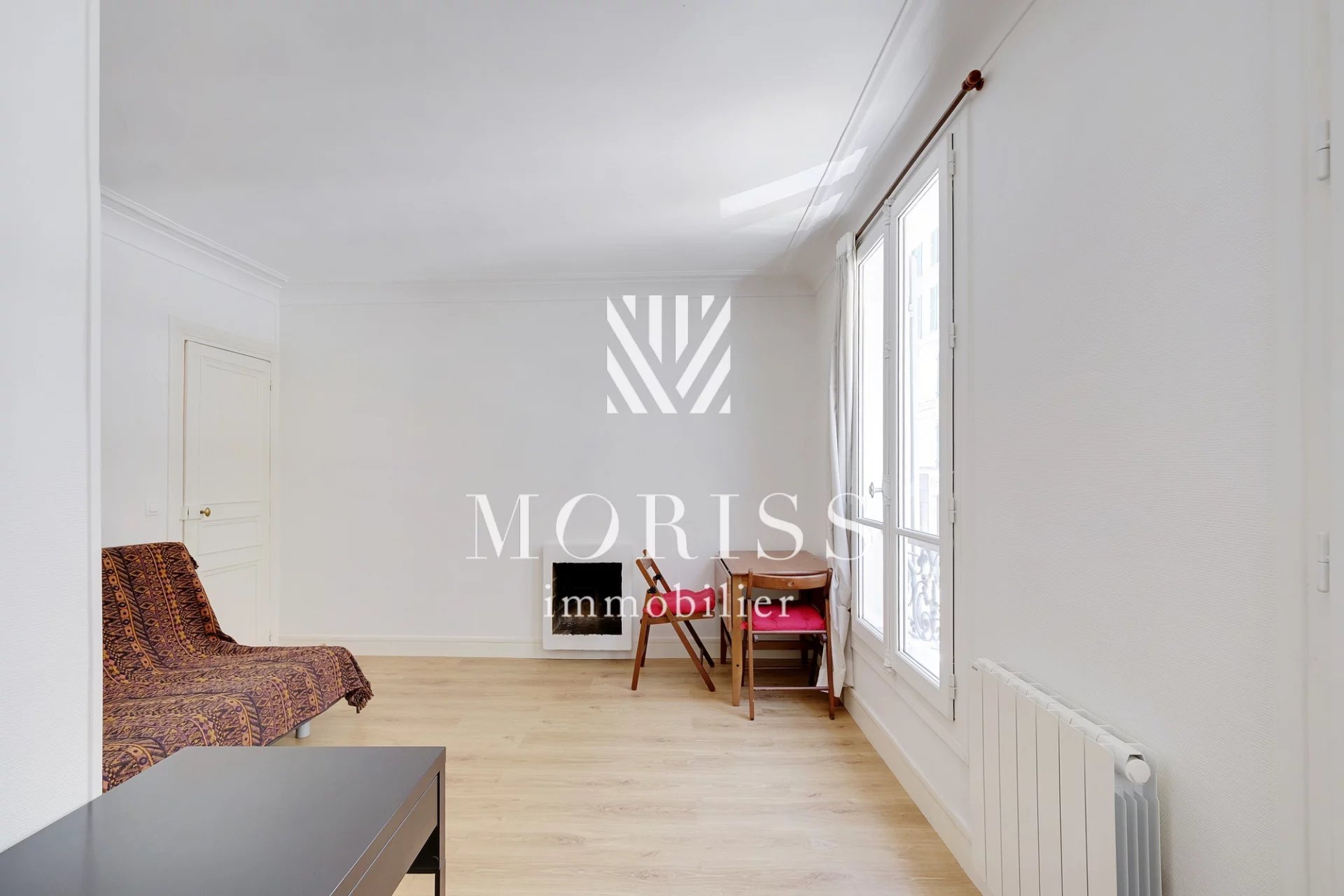 APPARTEMENT 2 PIECES - COEUR DES BATIGNOLLES - Image Array