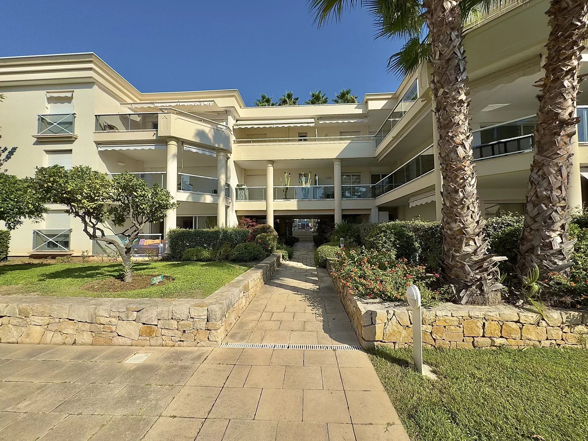 Agence immobilière de GBHI 13