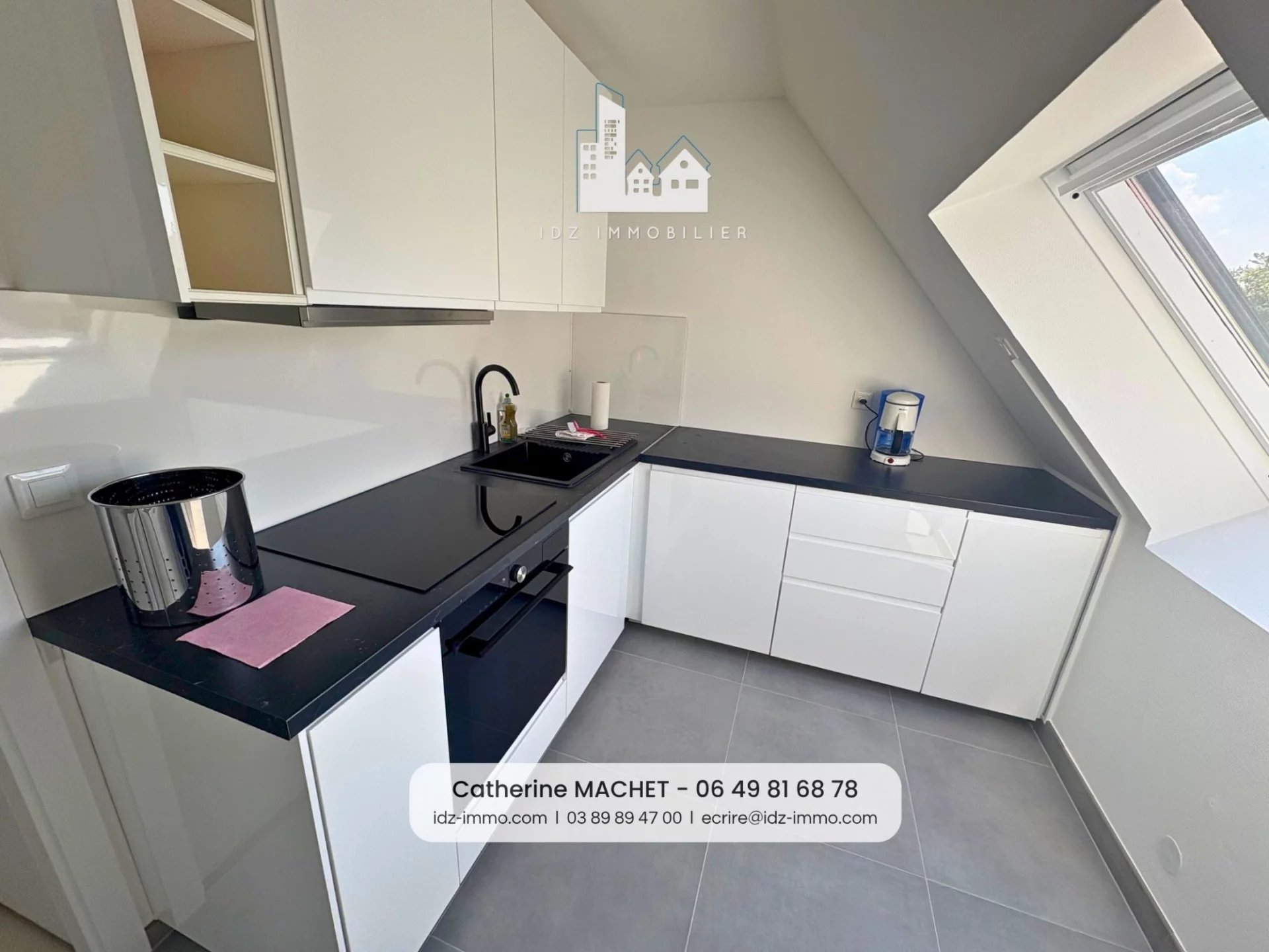 CENTRE-VILLE DE SAINT-LOUIS / T2 de 57m2 au 3ème et dernier ét