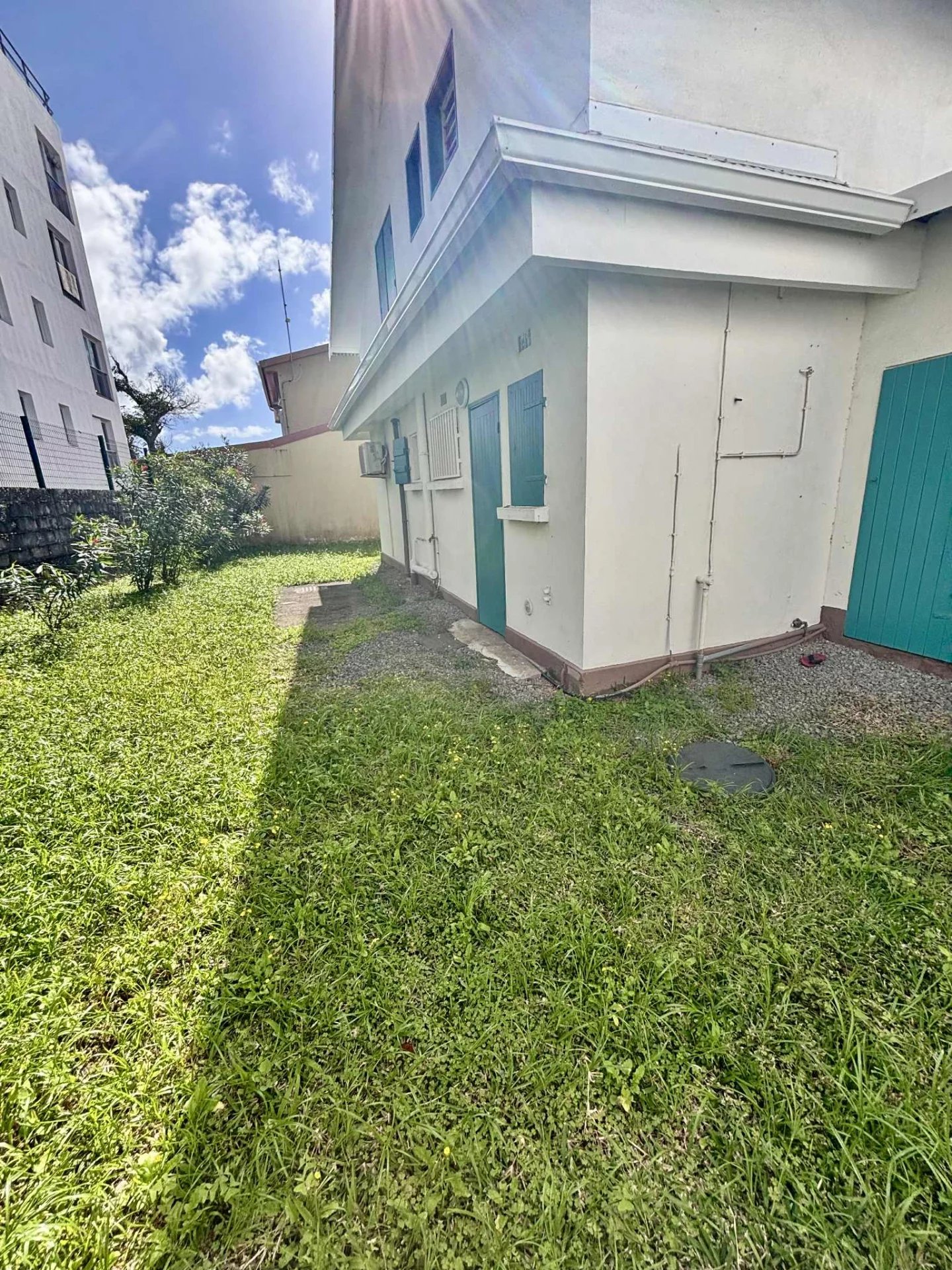 Location Local Saint-Benoît