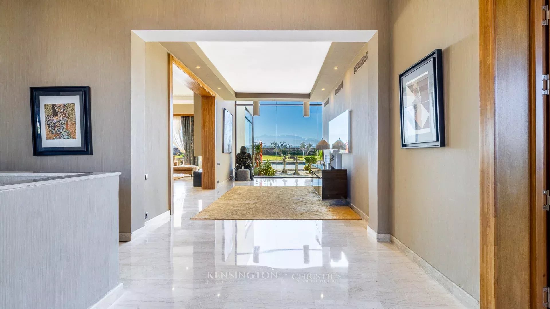 5 Bedroom Villa/Townhouse's Image 32