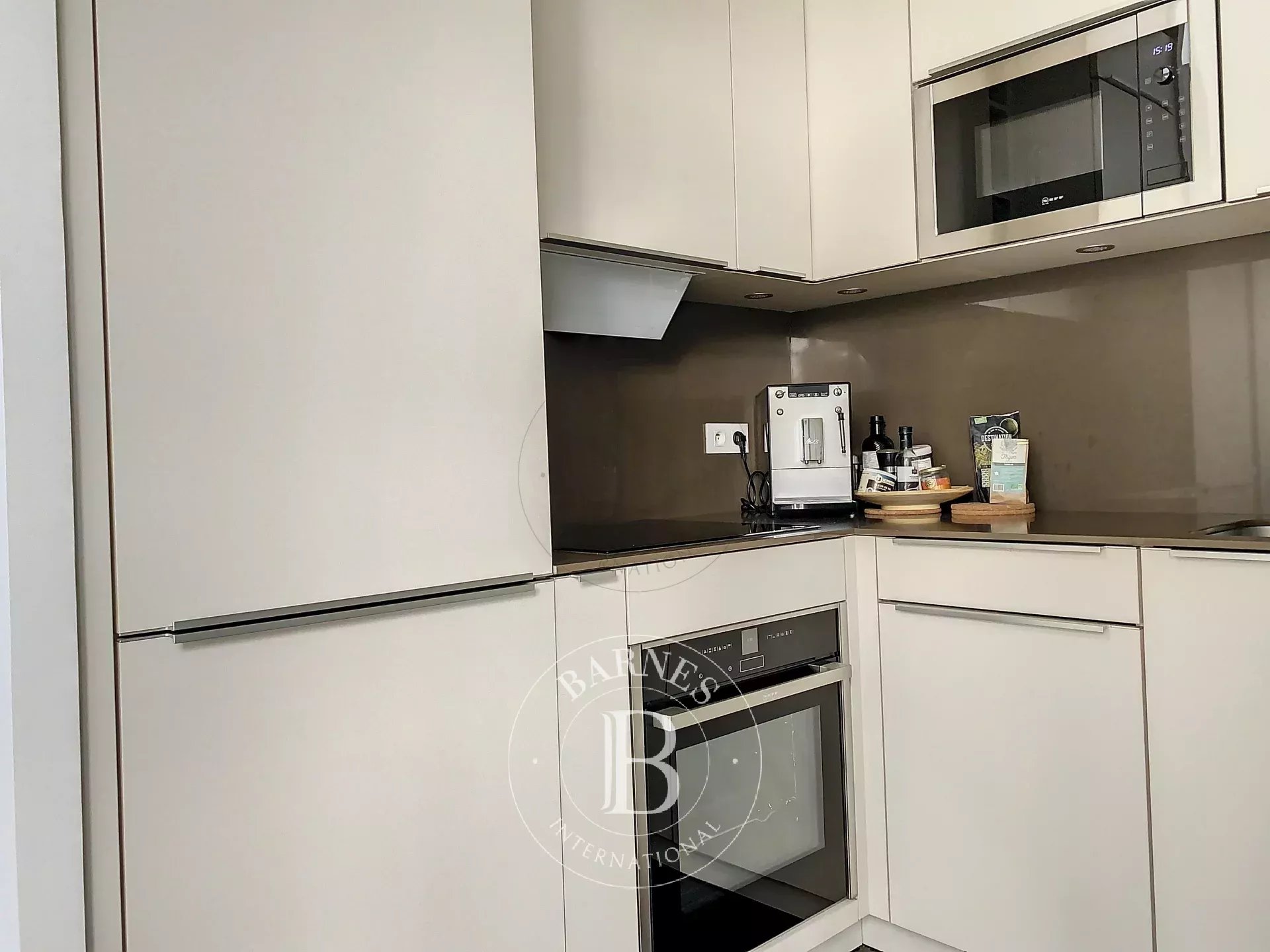 Daire Paris 10ème - picture 11