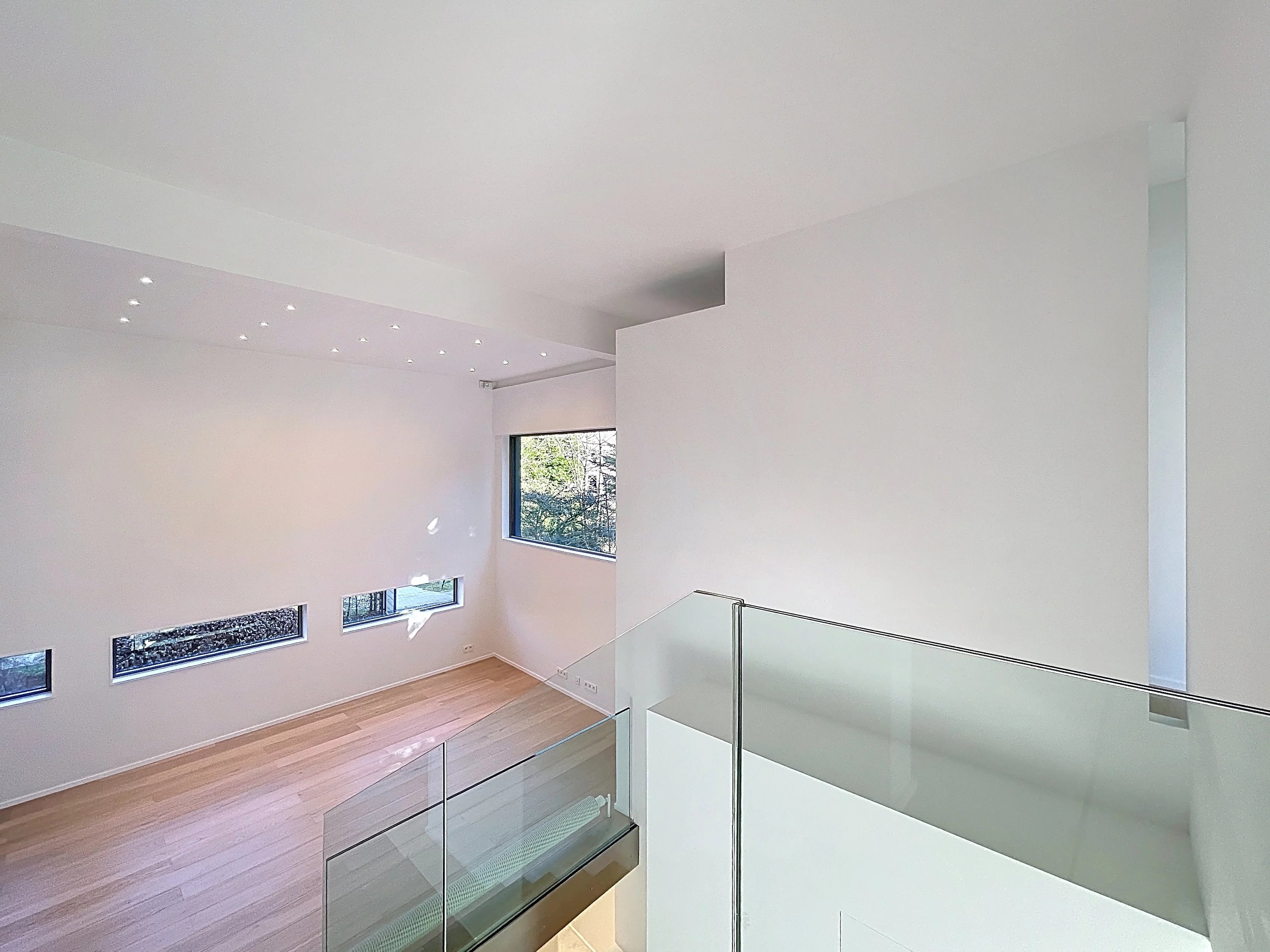 Hamoir- Maison darchitecte rénovée et baignée de lumière