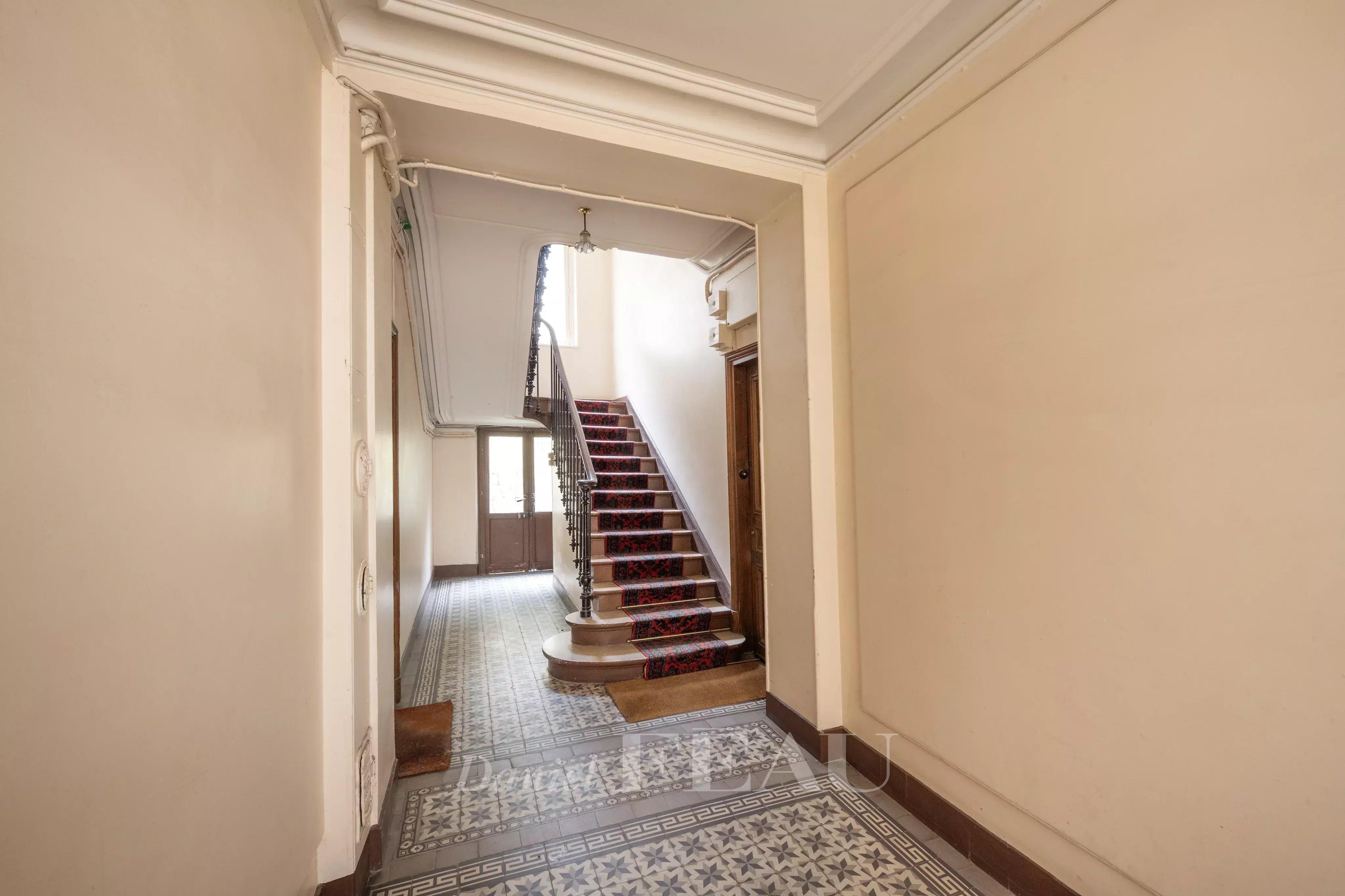 Sale Apartment Paris 9th